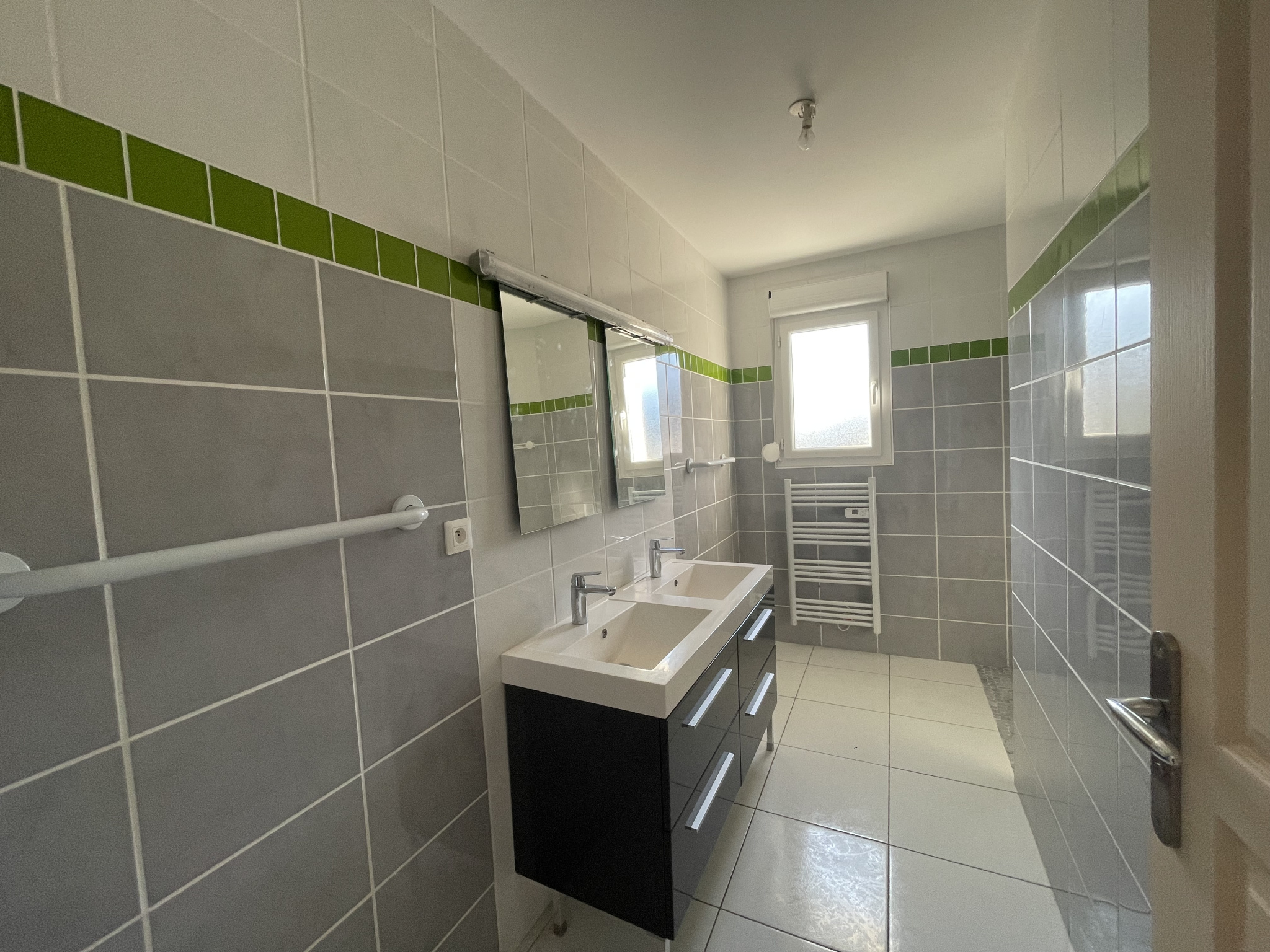 Immo80 – L'immobilier à Amiens et dans la Somme-THEZY GLIMONT : PAVILLON INDIVIDUEL T4 de 94.85 m2 de PLAIN PIED