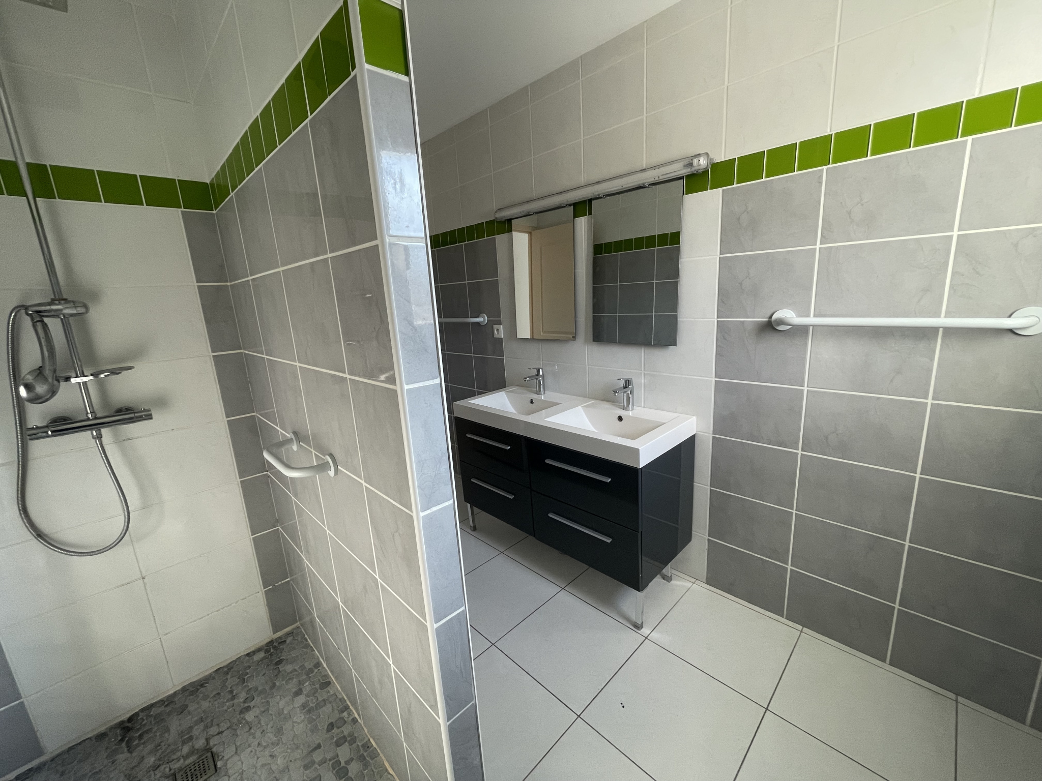 Immo80 – L'immobilier à Amiens et dans la Somme-THEZY GLIMONT : PAVILLON INDIVIDUEL T4 de 94.85 m2 de PLAIN PIED