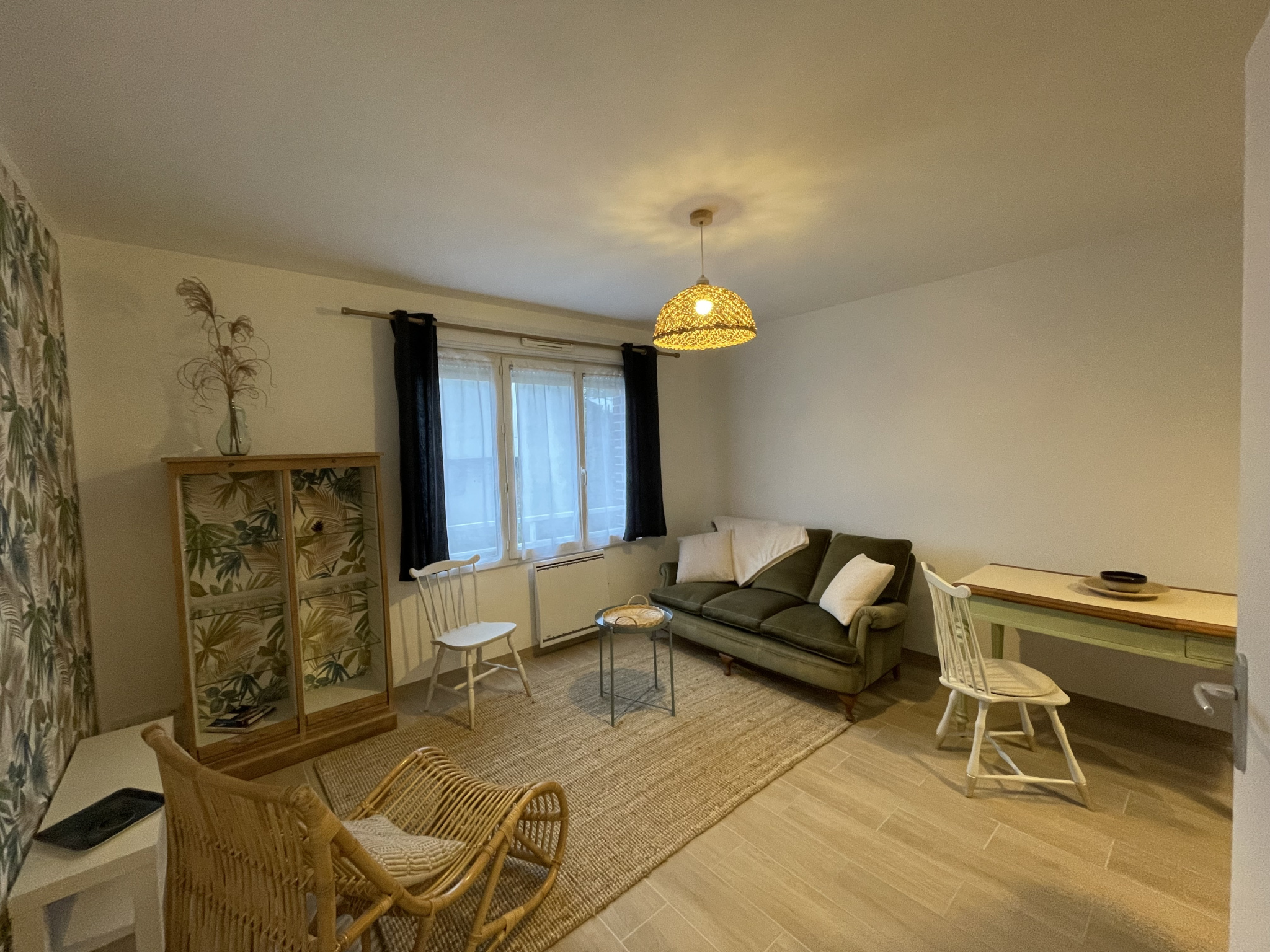 Immo80 – L'immobilier à Amiens et dans la Somme-AMIENS SAINT PIERRE : SUPERBE APPARTEMENT T2 MEUBLE dans résidence sécurisée avec parking