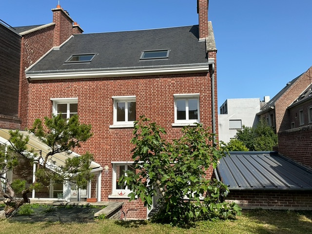 Immo80 – L'immobilier à Amiens et dans la Somme-AMIENS HENRIVILLE : BELLE MAISON de 158 m2 avec garage et grand jardin