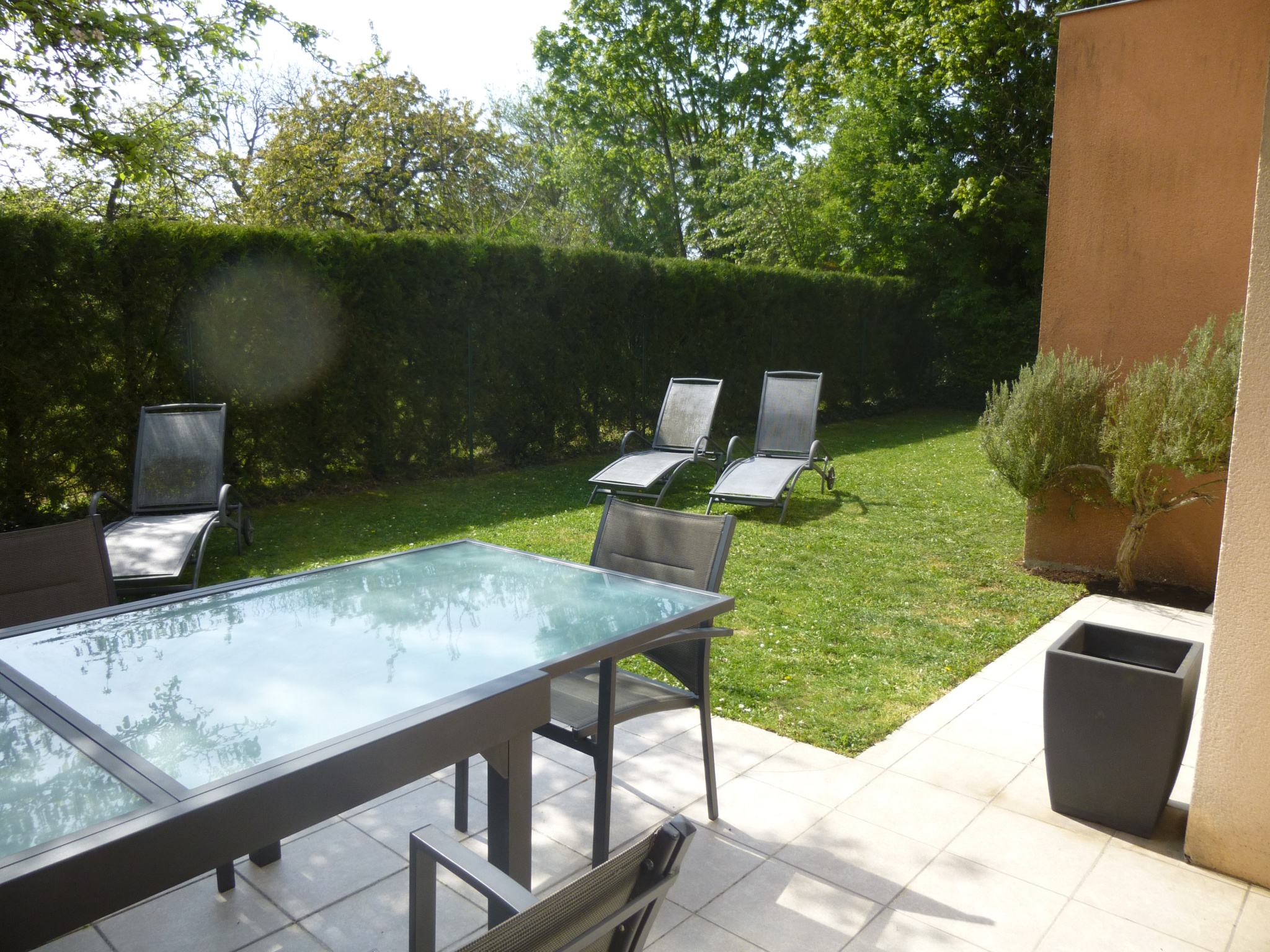 Immo80 – L'immobilier à Amiens et dans la Somme-AMIENS SUD – RUE JEAN MOULIN : PAVILLON INDIVIDUEL T5 avec garage et jardin dans petite copropriété