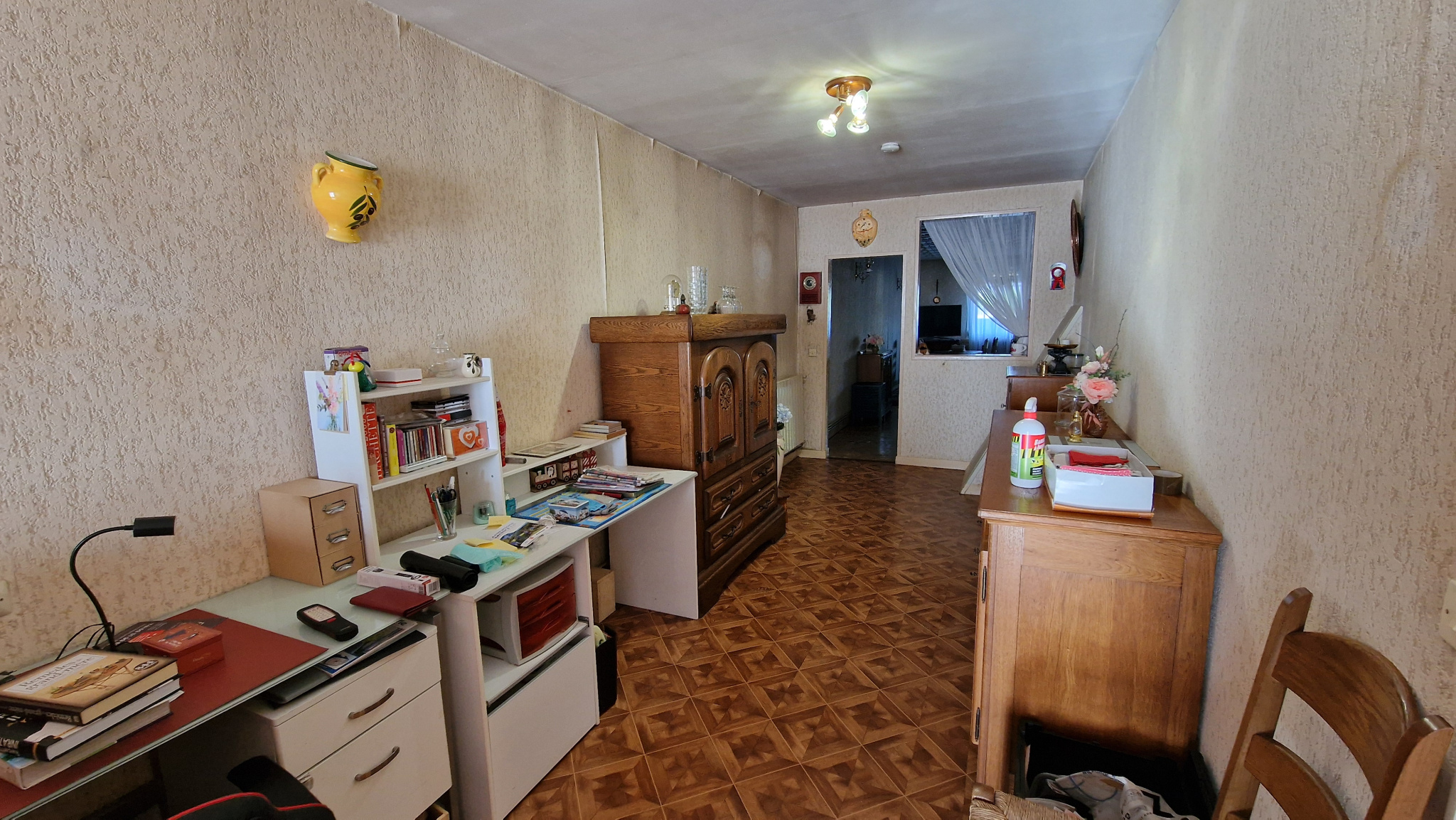 Immo80 – L'immobilier à Amiens et dans la Somme-Maison de plain pied en retrait de rue avec jardin – Quartier Rue de Cagny