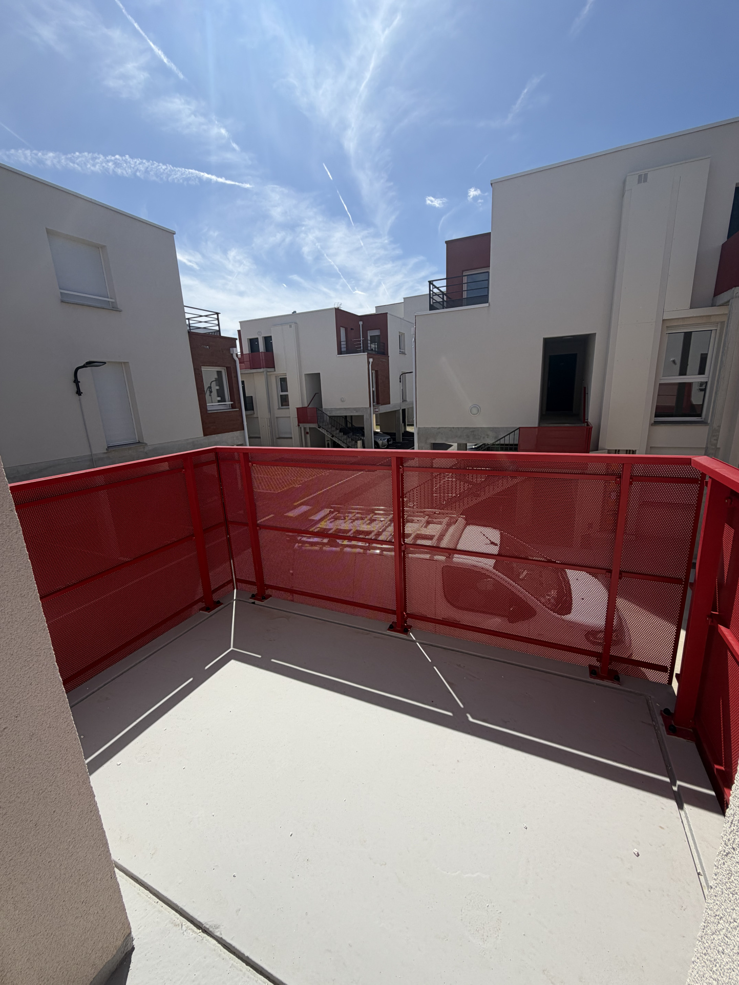Immo80 – L'immobilier à Amiens et dans la Somme-AMIENS SUD – route de Rouen : BEL APPARTEMENT T2 NEUF avec balcon et parking dans résidence sécurisée