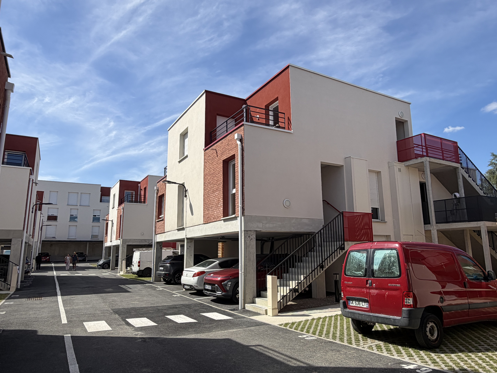 Immo80 – L'immobilier à Amiens et dans la Somme-AMIENS SUD – route de Rouen : BEL APPARTEMENT T2 NEUF avec balcon et parking dans résidence sécurisée