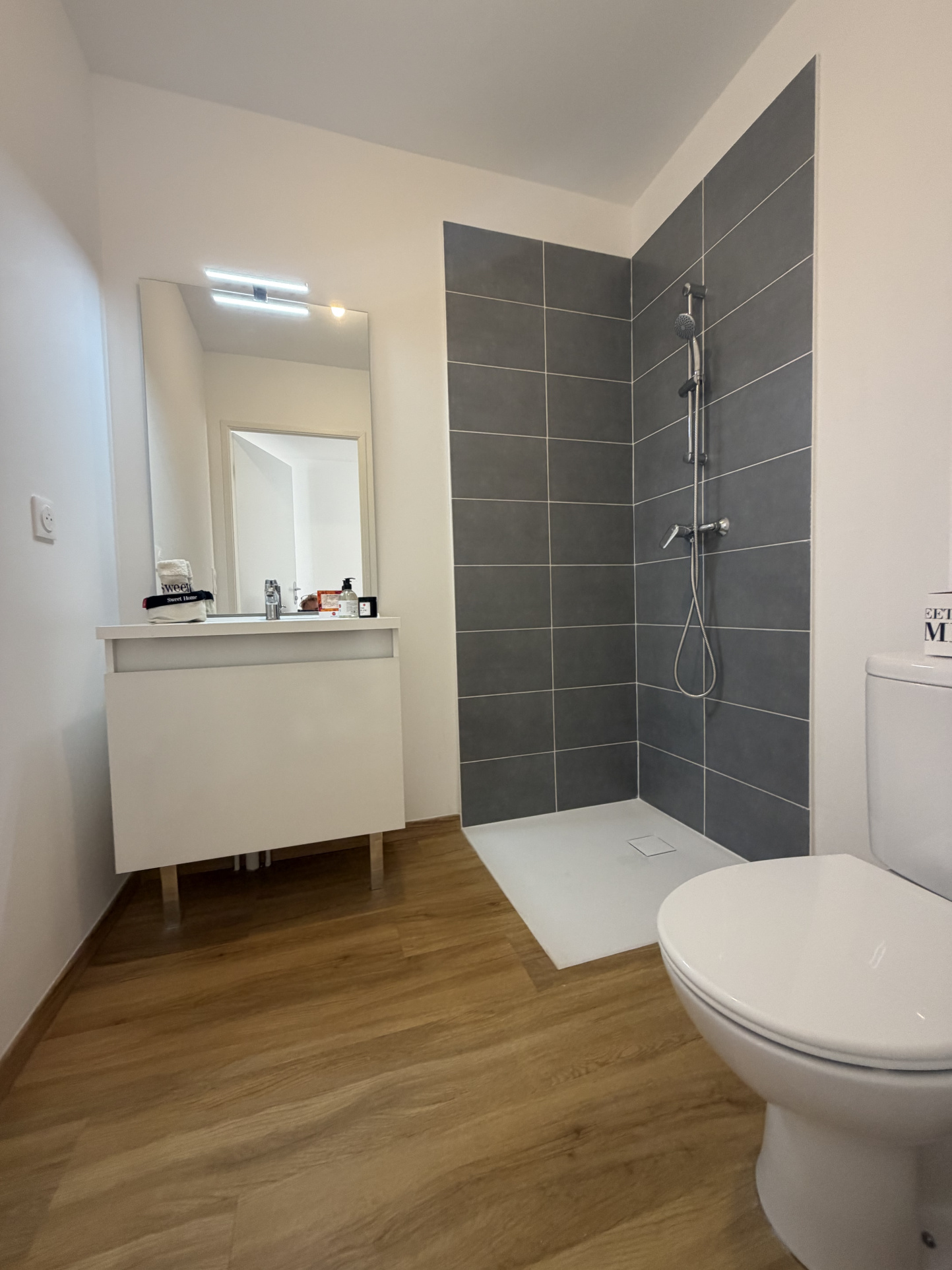 Immo80 – L'immobilier à Amiens et dans la Somme-AMIENS SUD – route de Rouen : BEL APPARTEMENT T2 NEUF avec balcon et parking dans résidence sécurisée