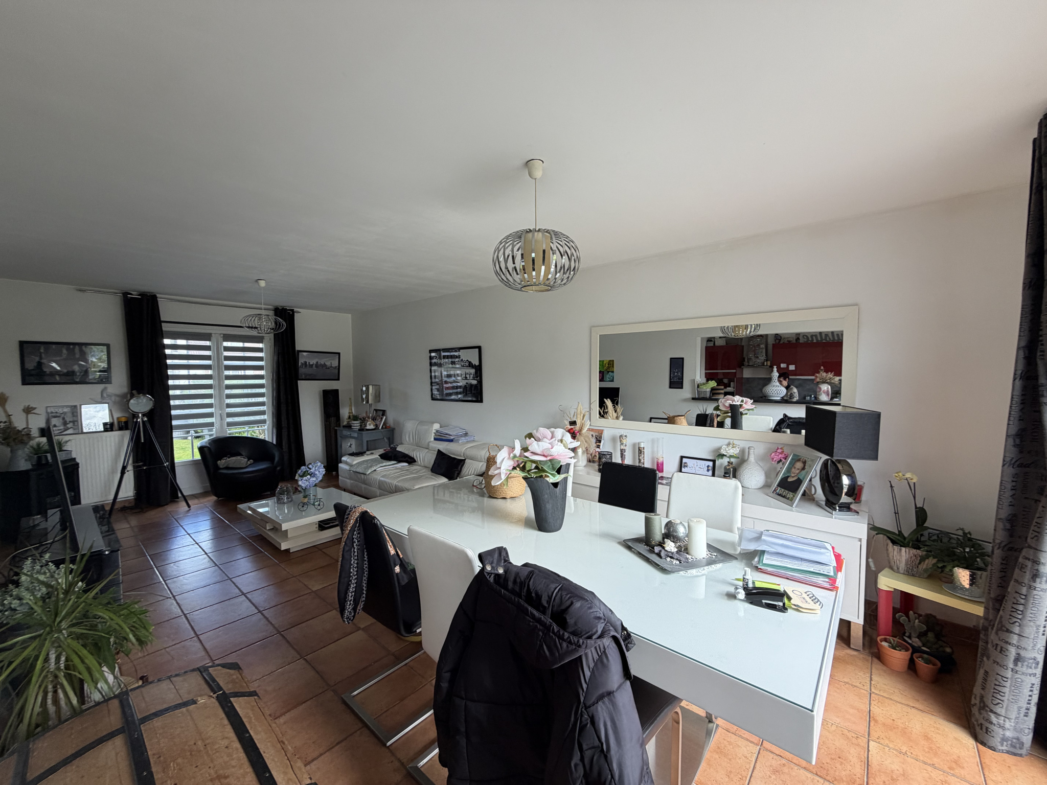 Immo80 – L'immobilier à Amiens et dans la Somme-AILLY SUR SOMME  : JOLI PAVILLON jumelé construit sur cave compléète avec garage et jardin