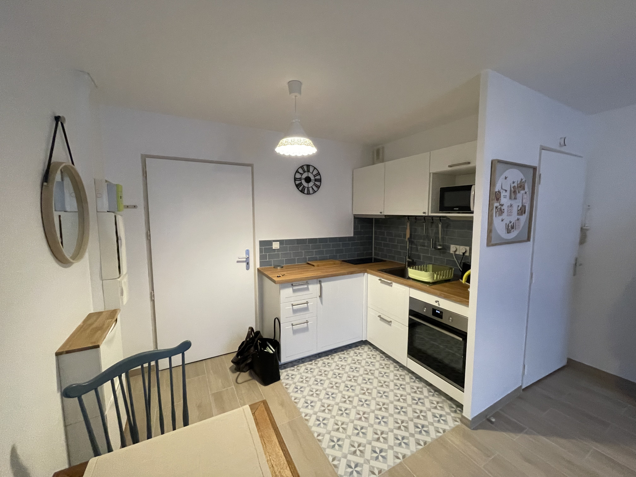 Immo80 – L'immobilier à Amiens et dans la Somme-AMIENS ST PIERRE – rue Léon Dupontreué – résidence Pierre et Marie Curie : APPARTEMENT T2 MEUBLE