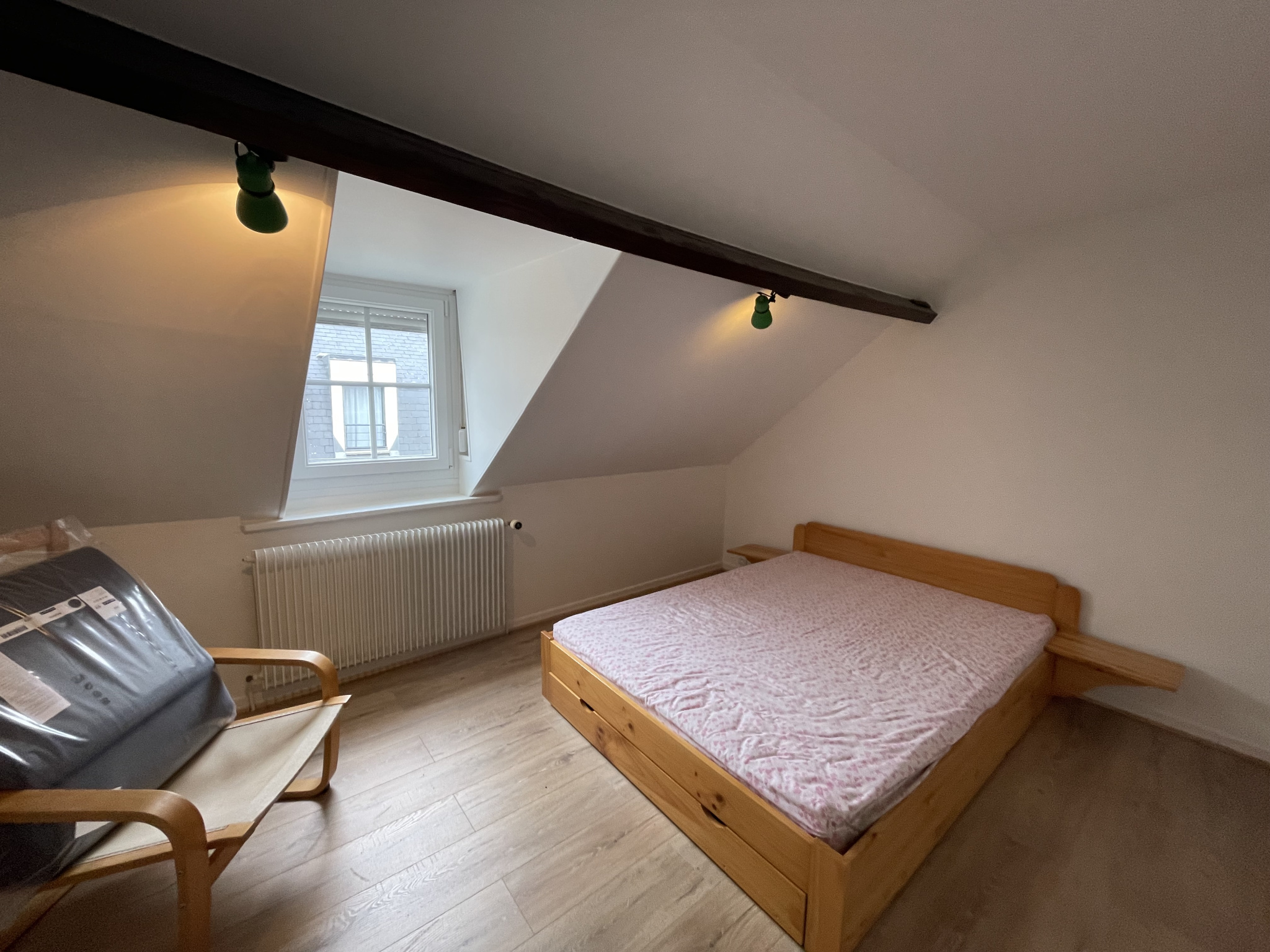 Immo80 – L'immobilier à Amiens et dans la Somme-AMIENS ST PIERRE : MAISON AMIENOISE T4 avec cour