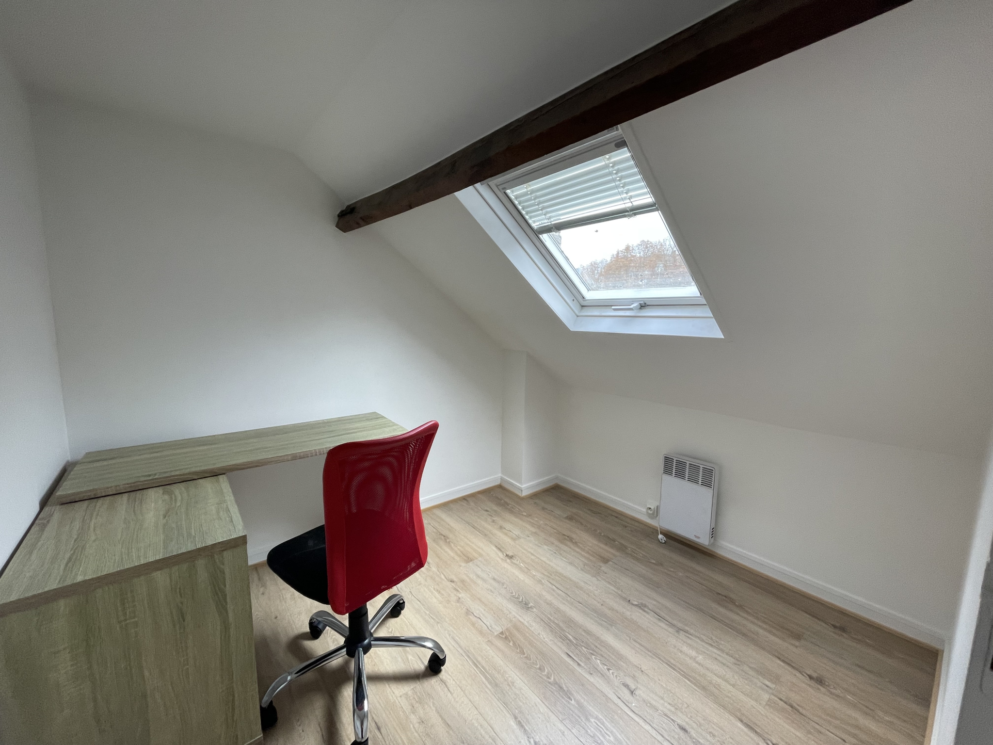 Immo80 – L'immobilier à Amiens et dans la Somme-AMIENS ST PIERRE : MAISON AMIENOISE T4 avec cour