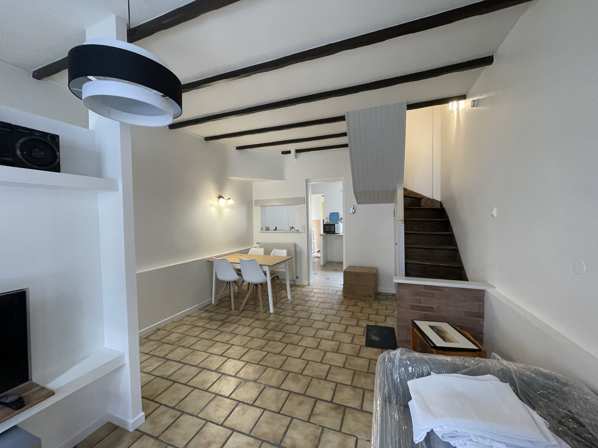 Immo80 – L'immobilier à Amiens et dans la Somme-AMIENS ST PIERRE : MAISON AMIENOISE T4 avec cour