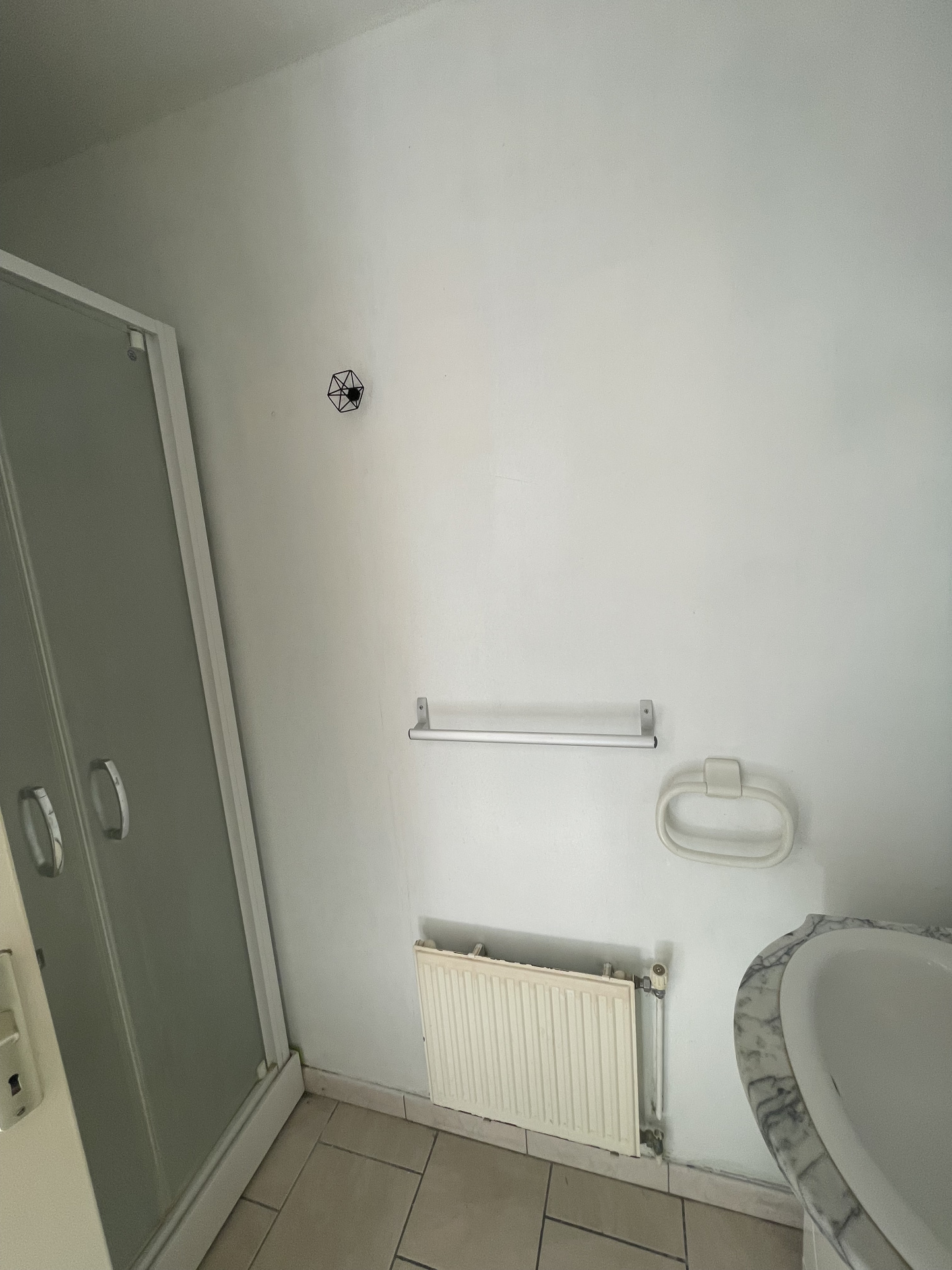Immo80 – L'immobilier à Amiens et dans la Somme-AMIENS QUARTIER SAINTE ANNE – SECTEUR GARE : STUDIO pour étudiant(e)