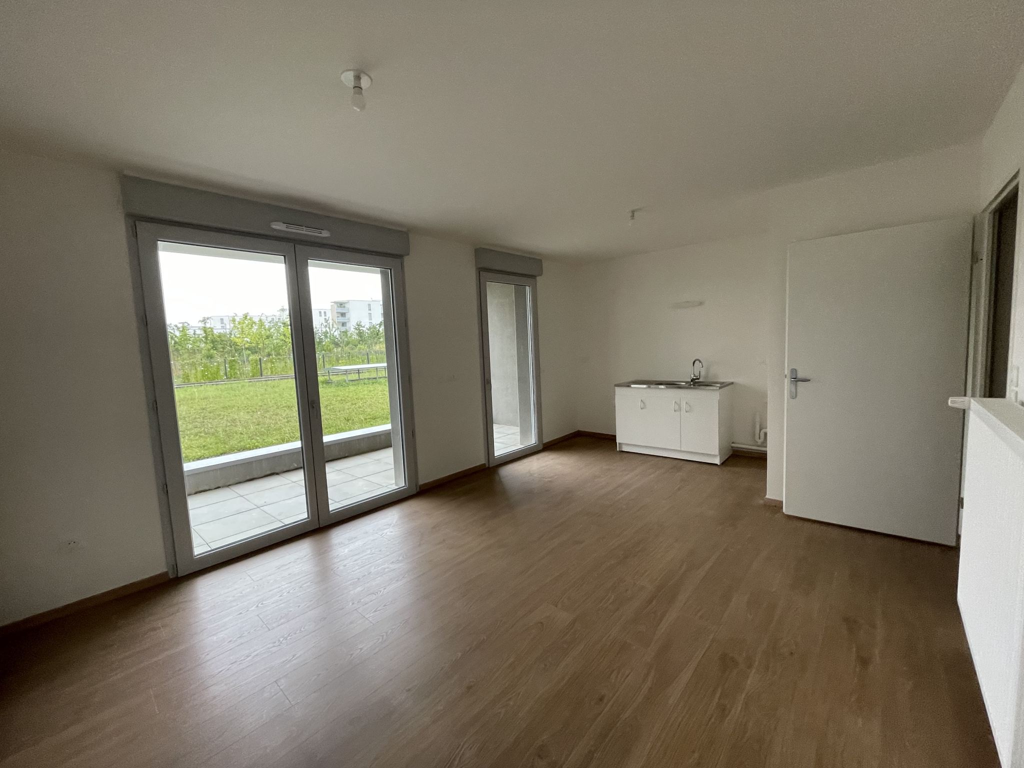 Immo80 – L'immobilier à Amiens et dans la Somme-AMIENS SUD – PROCHE CAMPUS ET CHU : BEL APPARTEMENT T3 NEUF avec parking en sous-sol