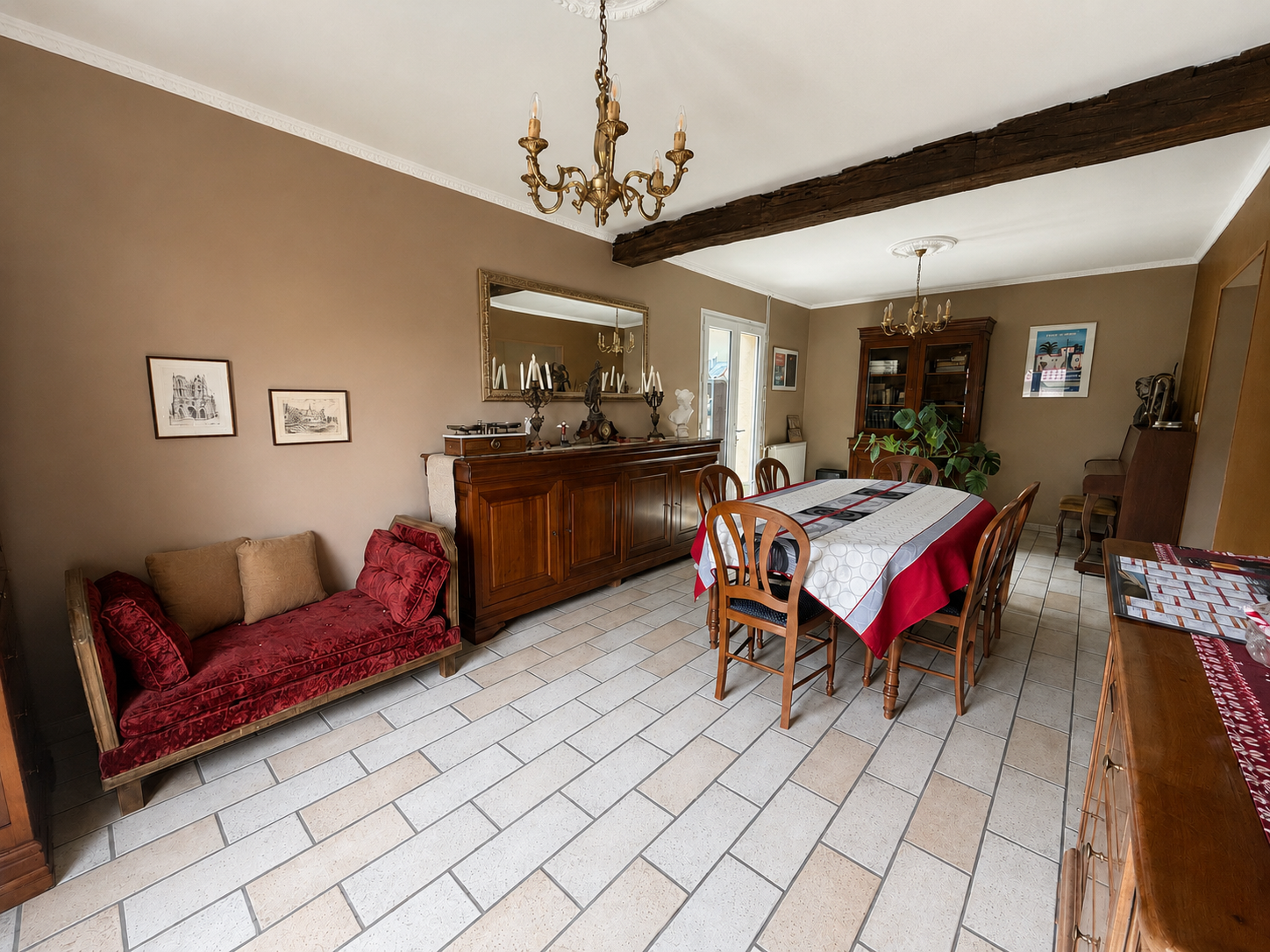 Immo80 – L'immobilier à Amiens et dans la Somme-SAVEUSE : PROPRIETE AVEC 3 GARAGES et TERRAIN
