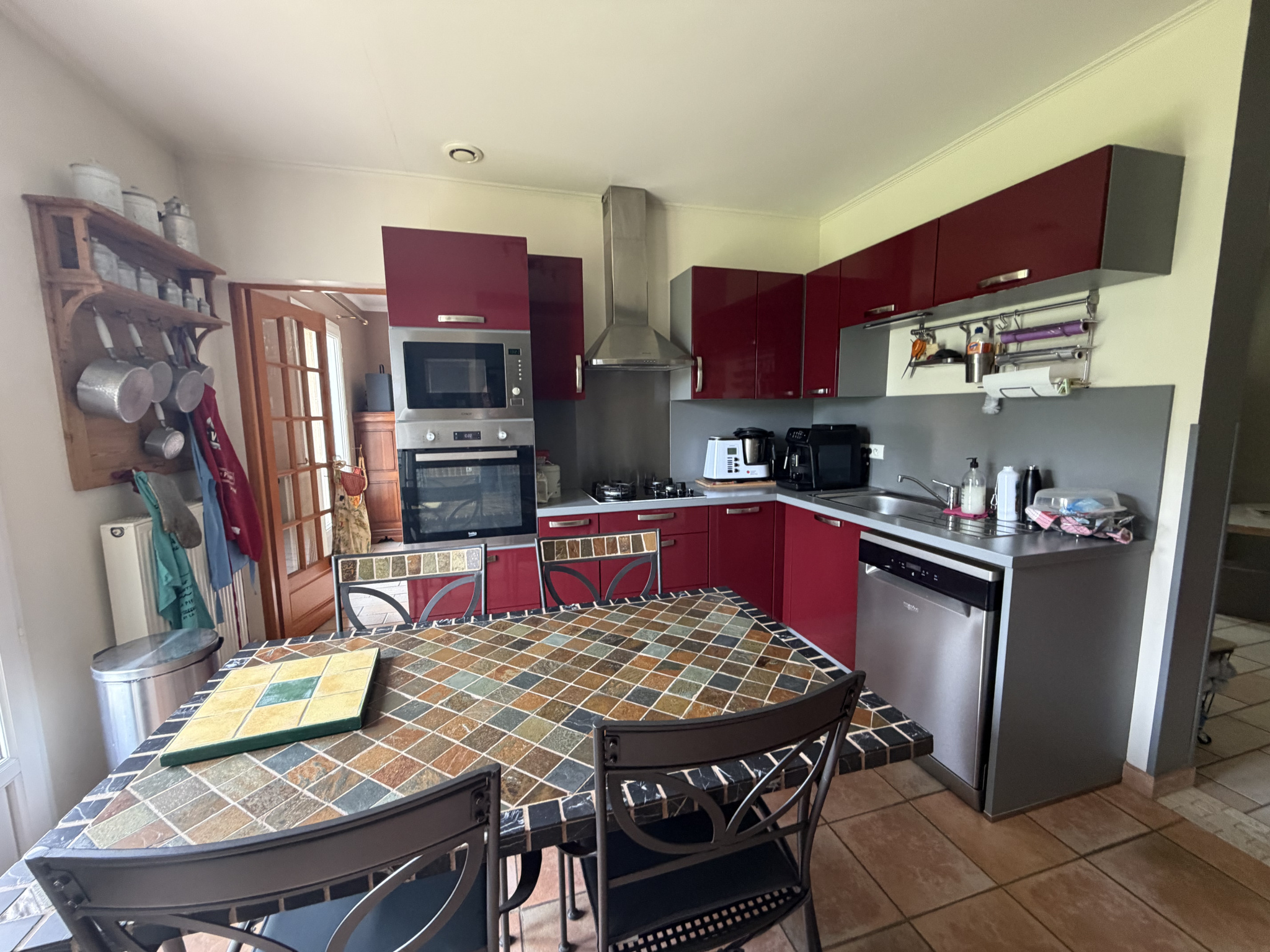 Immo80 – L'immobilier à Amiens et dans la Somme-SAVEUSE : PROPRIETE AVEC 3 GARAGES et TERRAIN
