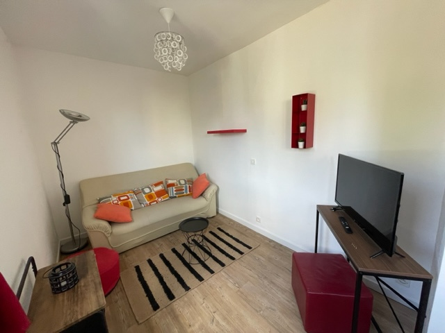 Immo80 – L'immobilier à Amiens et dans la Somme-AMIENS  SAINT PIERRE :APPARTEMENT T4 MEUBLE