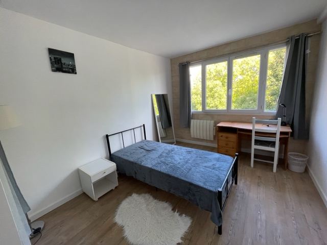 Immo80 – L'immobilier à Amiens et dans la Somme-AMIENS  SAINT PIERRE :APPARTEMENT T4 MEUBLE