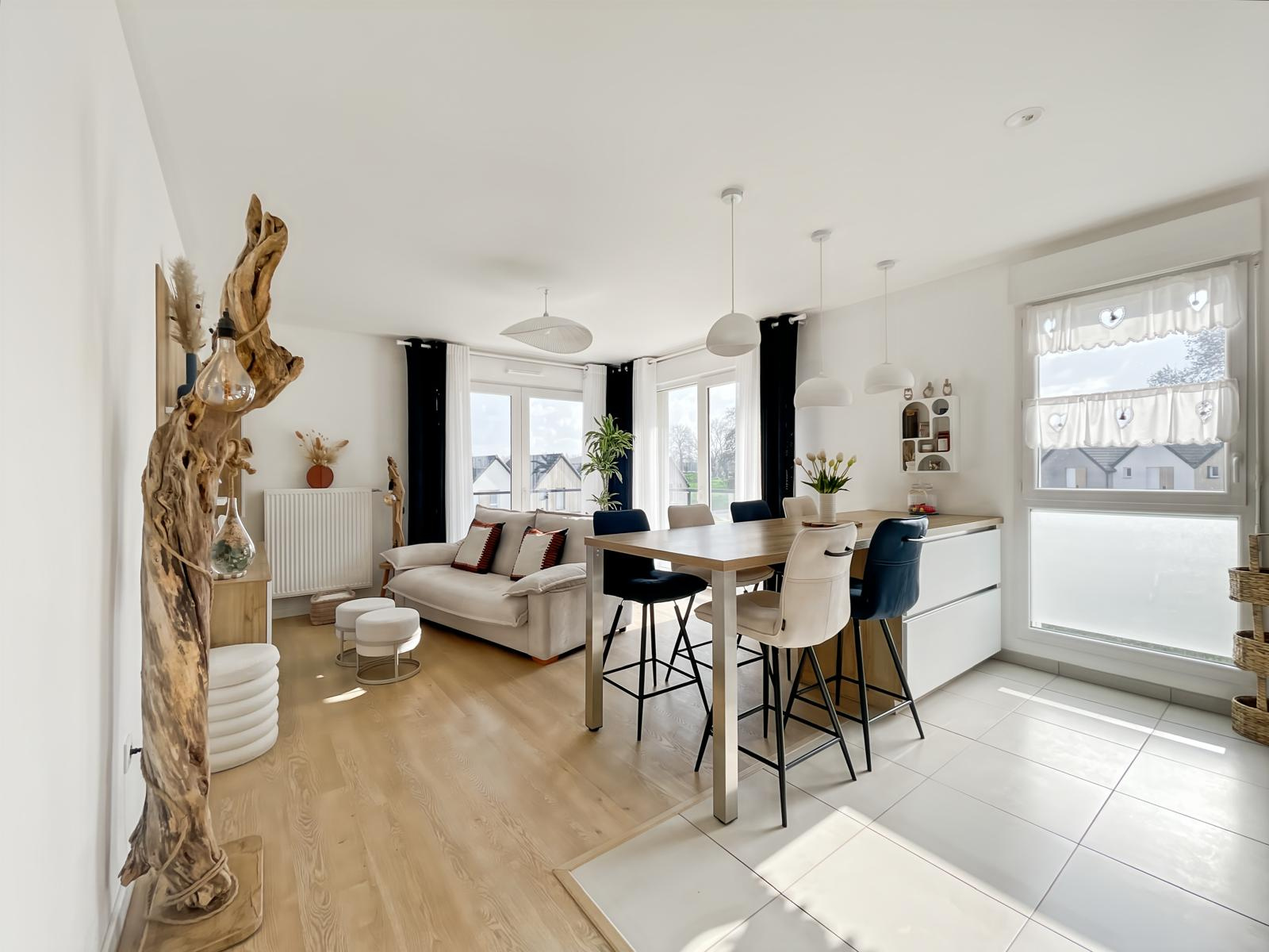 Immo80 – L'immobilier à Amiens et dans la Somme-PRODUIT EXCEPTIONNEL à SAINT VALERY SUR SOMME : APPARTEMENT T3 AVEC 2 GARAGES