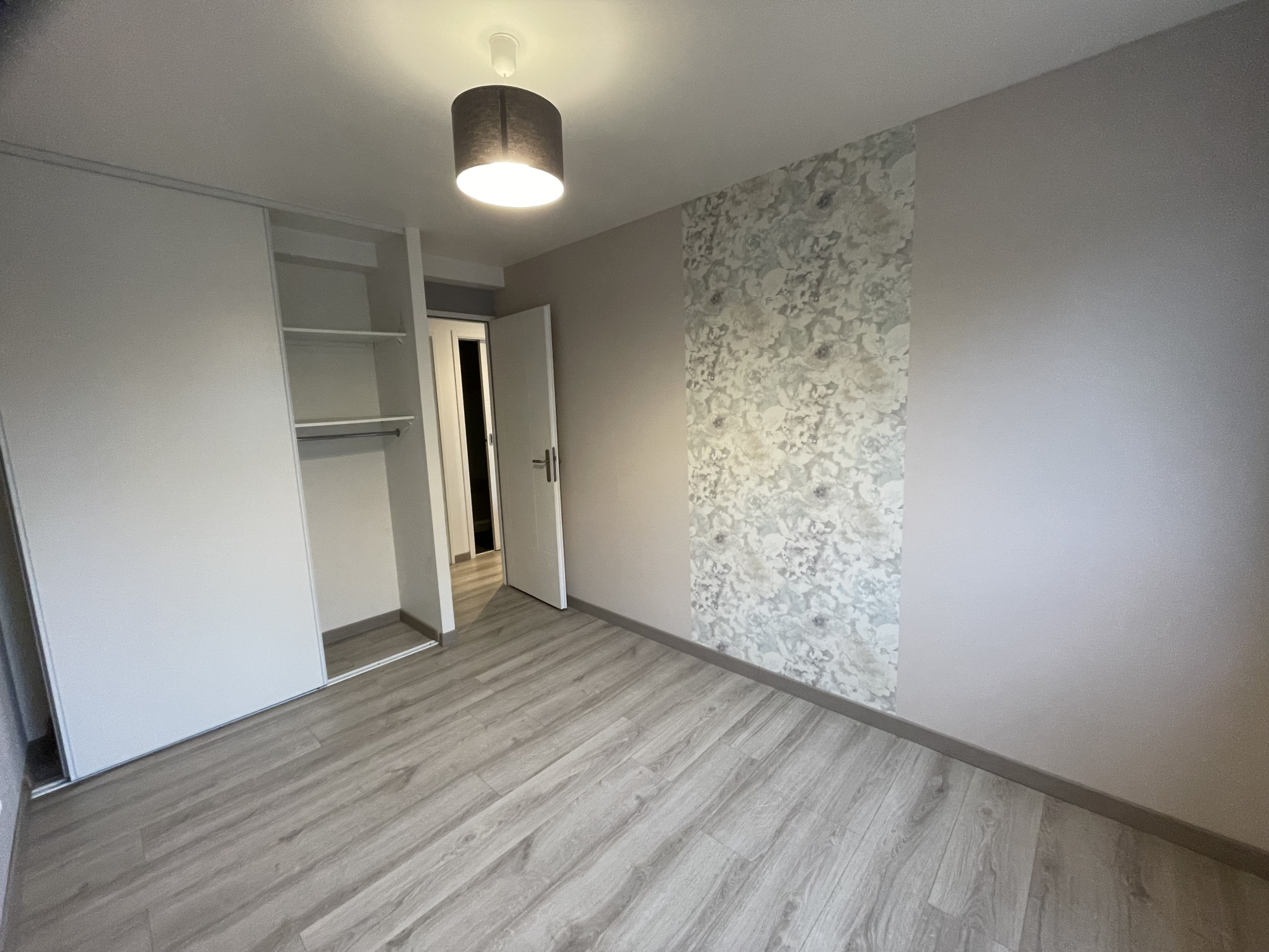 Immo80 – L'immobilier à Amiens et dans la Somme-AMIENS PLEIN SUD : TRES BEL APPARTEMENT T3 de 65.19 m2 avec cave