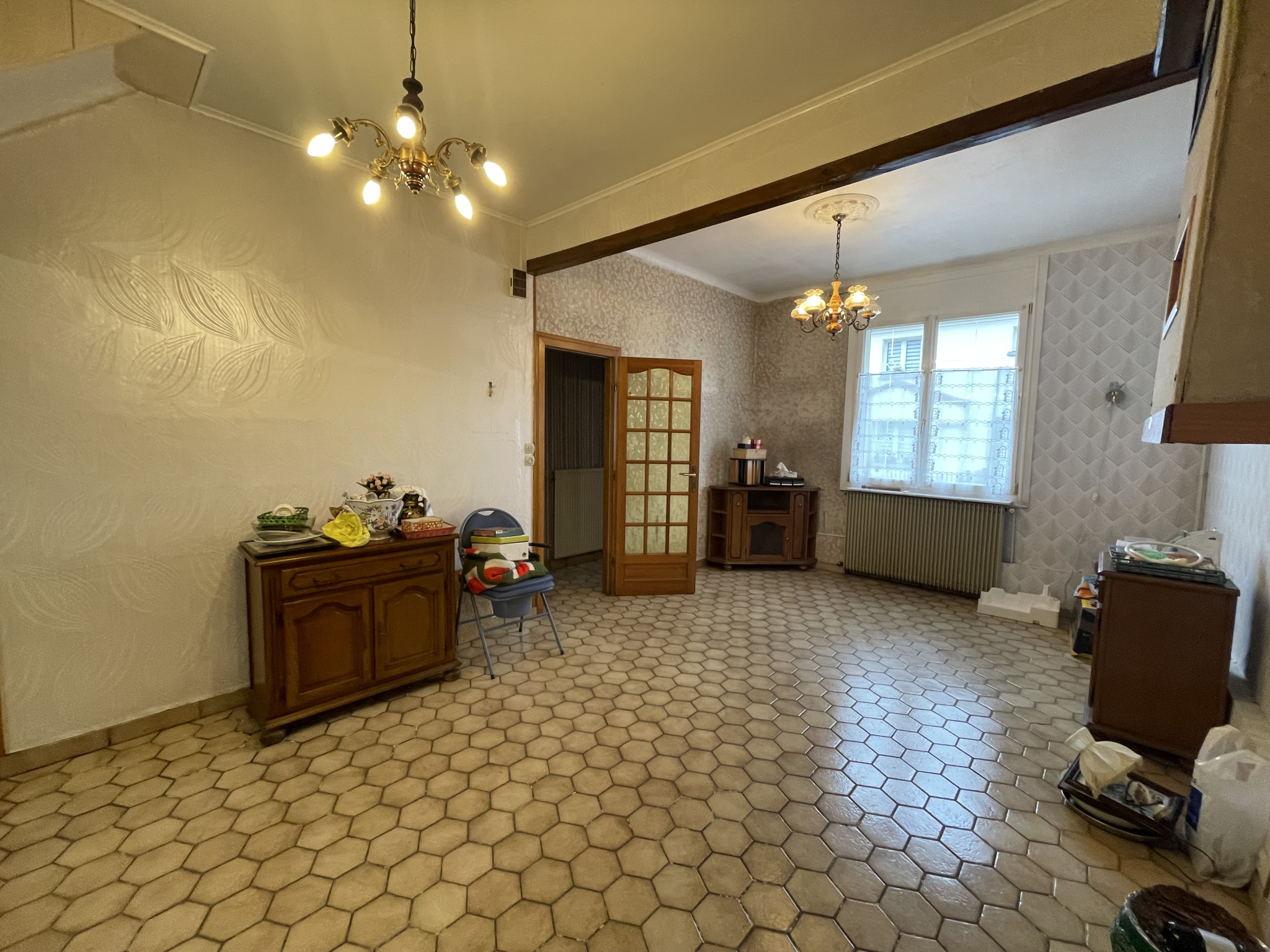Immo80 – L'immobilier à Amiens et dans la Somme-AMIENS ST PIERRE – secteur BEAUVILLE : belle amiénoise de 90 m2 avec cour