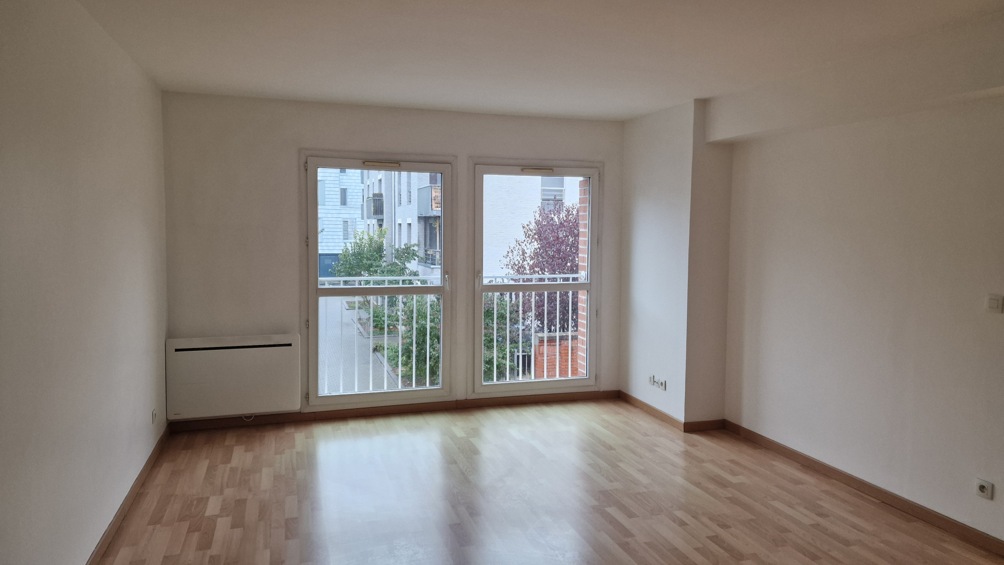 Immo80 – L'immobilier à Amiens et dans la Somme-AMIENS SECTEUR GARE – rue Legrand d’Aussy : BEL APPARTEMENT T3 avec parking en sous-sol dans résidence sécuri