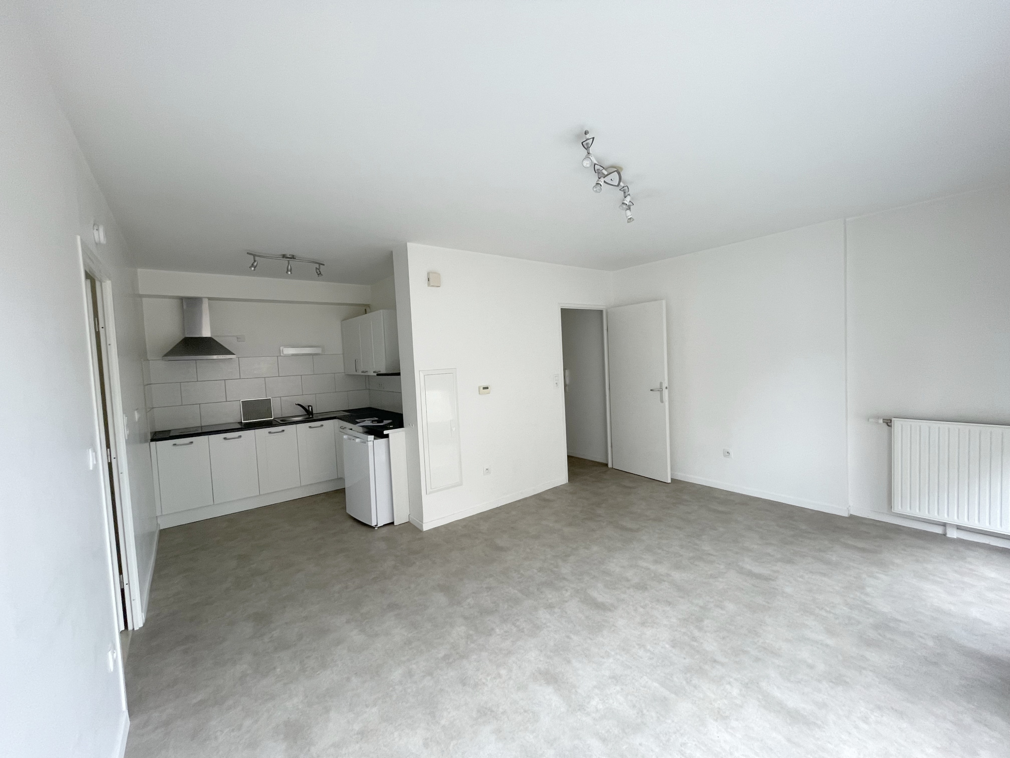 Immo80 – L'immobilier à Amiens et dans la Somme-AMIENS PROCHE ESIEE et Fac Citadelle : bel appartement T2 de 43.73 m2 avec parking