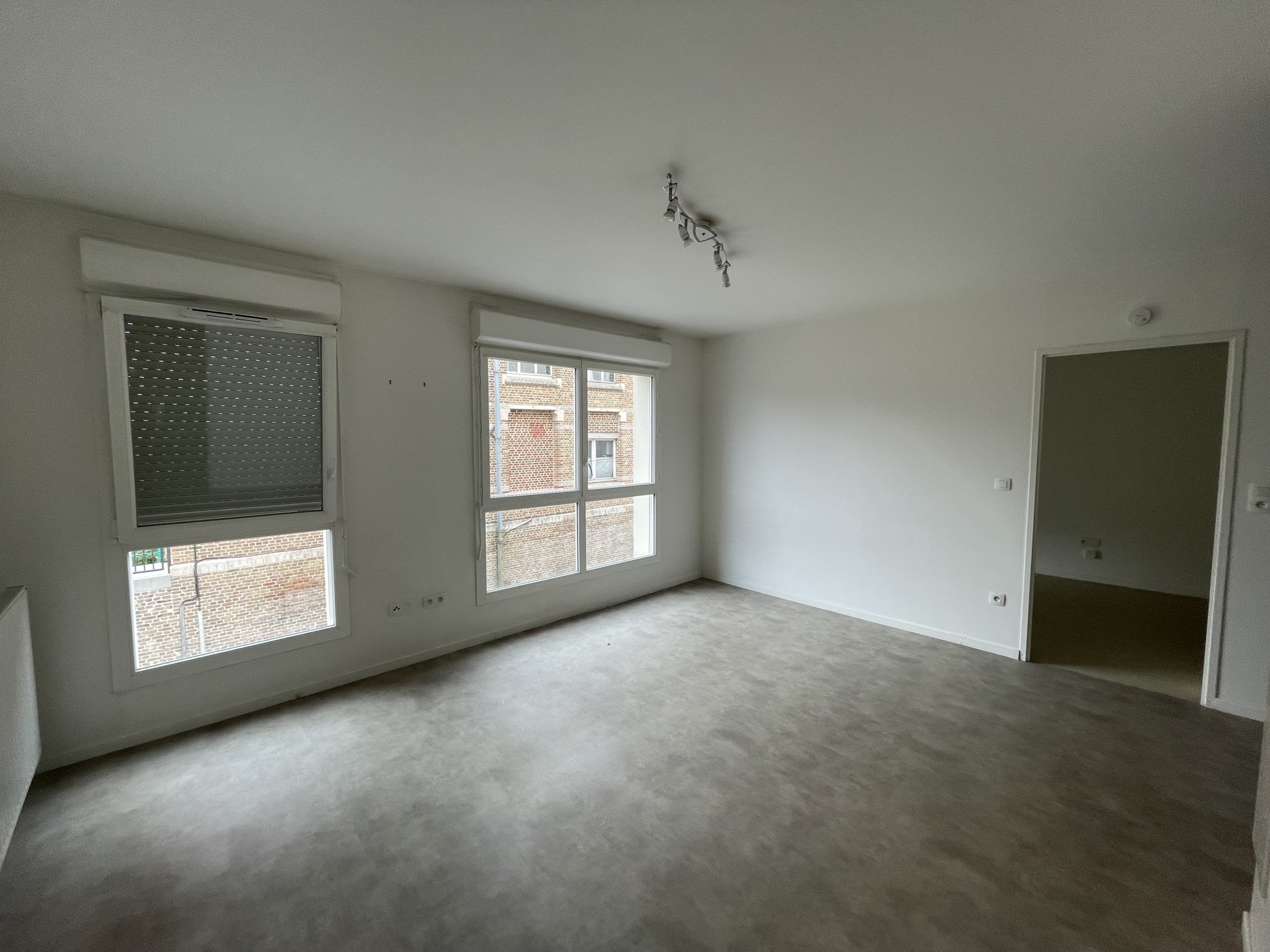 Immo80 – L'immobilier à Amiens et dans la Somme-AMIENS PROCHE ESIEE et Fac Citadelle : bel appartement T2 de 43.73 m2 avec parking