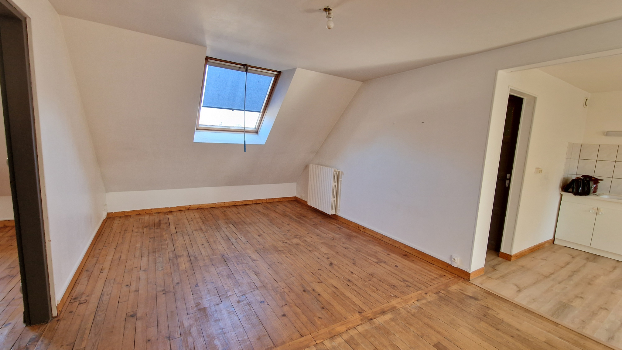 Immo80 – L'immobilier à Amiens et dans la Somme-BRETEUIL – plein centre ville : BEL APPARTEMENT T3