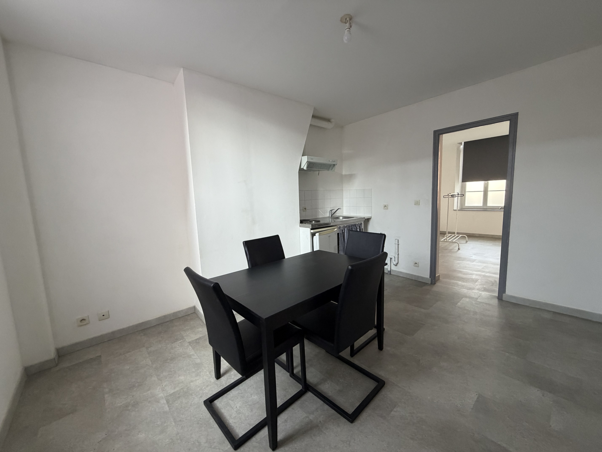 Immo80 – L'immobilier à Amiens et dans la Somme-ABBEVILLE  : BEL APPARTEMENT T1 BIS de 29.75 m2