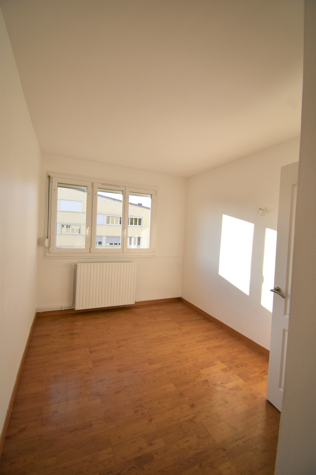 Immo80 – L'immobilier à Amiens et dans la Somme-AMIENS – bas du quartier Saint Pierre : APPARTEMENT T3