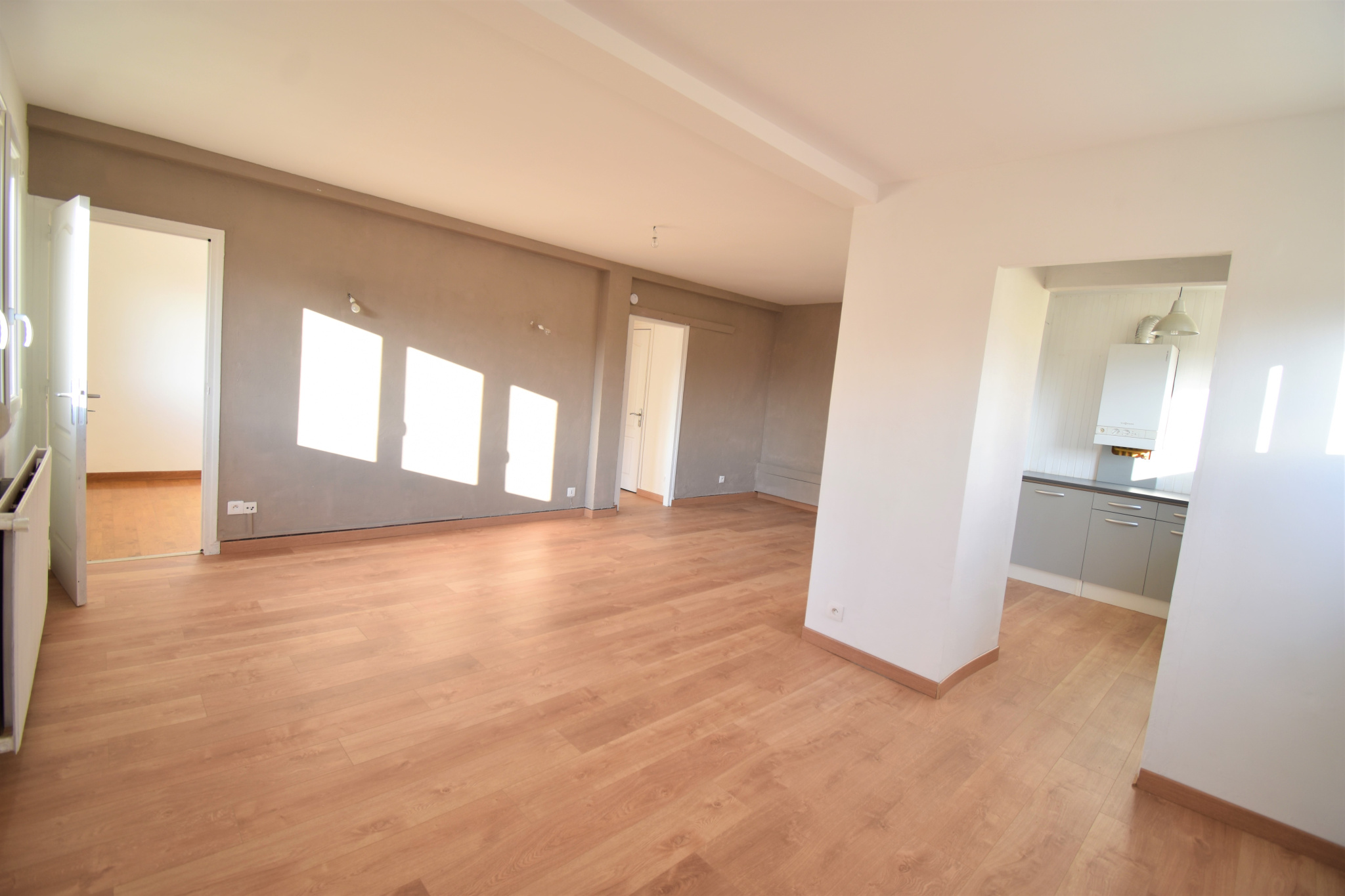 Immo80 – L'immobilier à Amiens et dans la Somme-AMIENS – bas du quartier Saint Pierre : APPARTEMENT T3