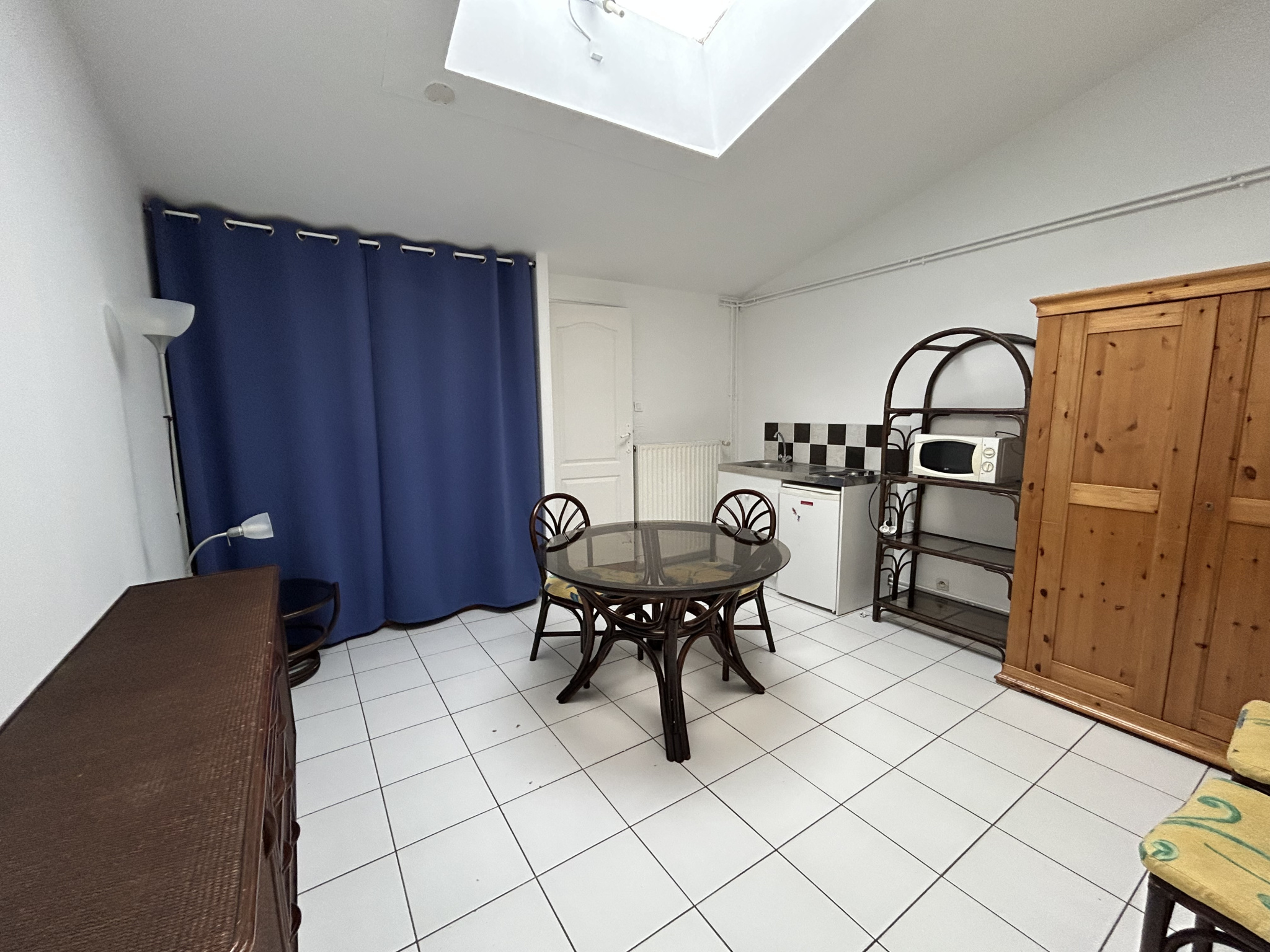 Immo80 – L'immobilier à Amiens et dans la Somme-QUARTIER ST PIERRE – BEAU STUDIO  MEUBLE DE 23.90 M2