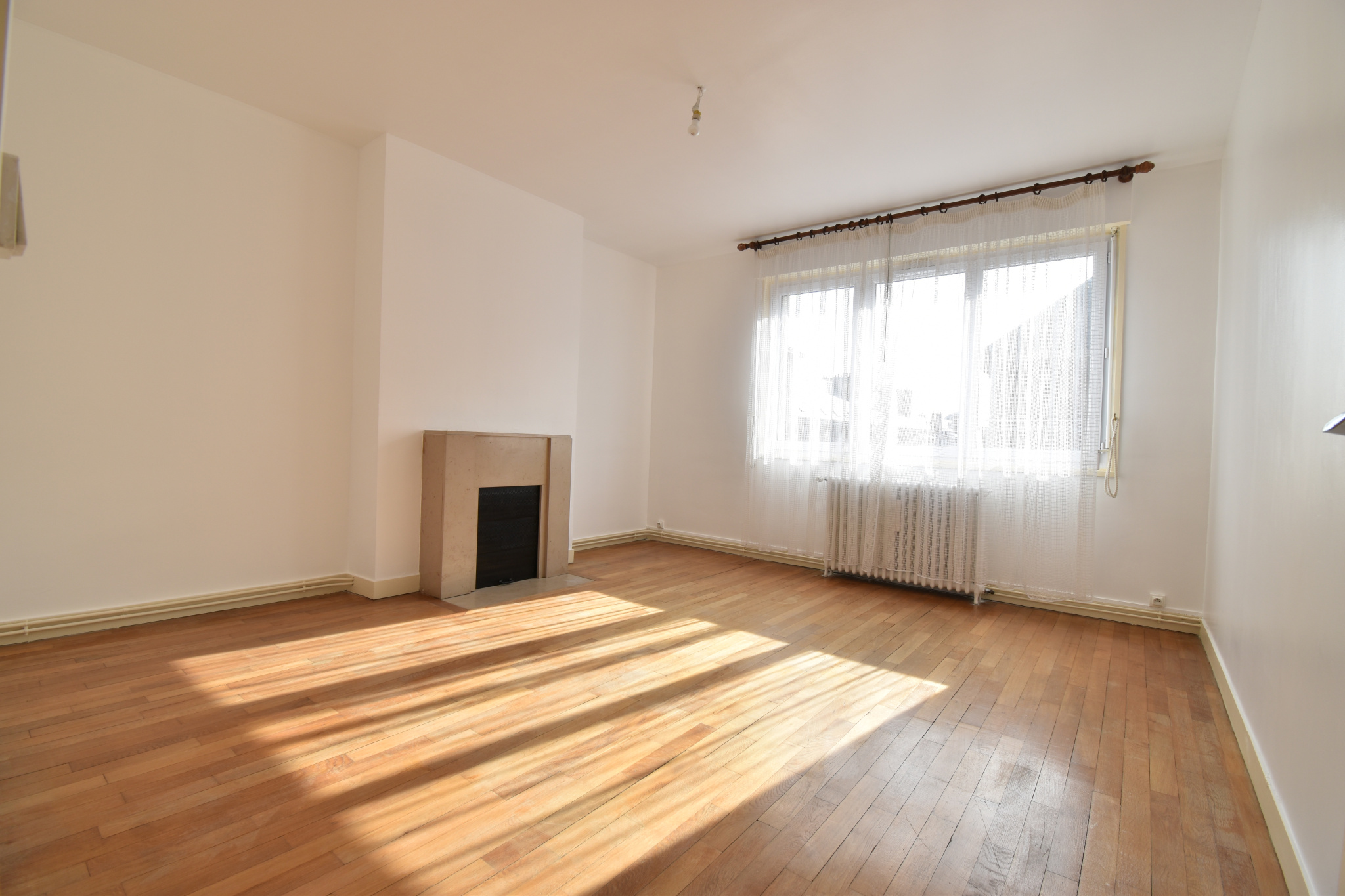 Immo80 – L'immobilier à Amiens et dans la Somme-AMIENS CENTRE VILLE : GRAND APPART F2