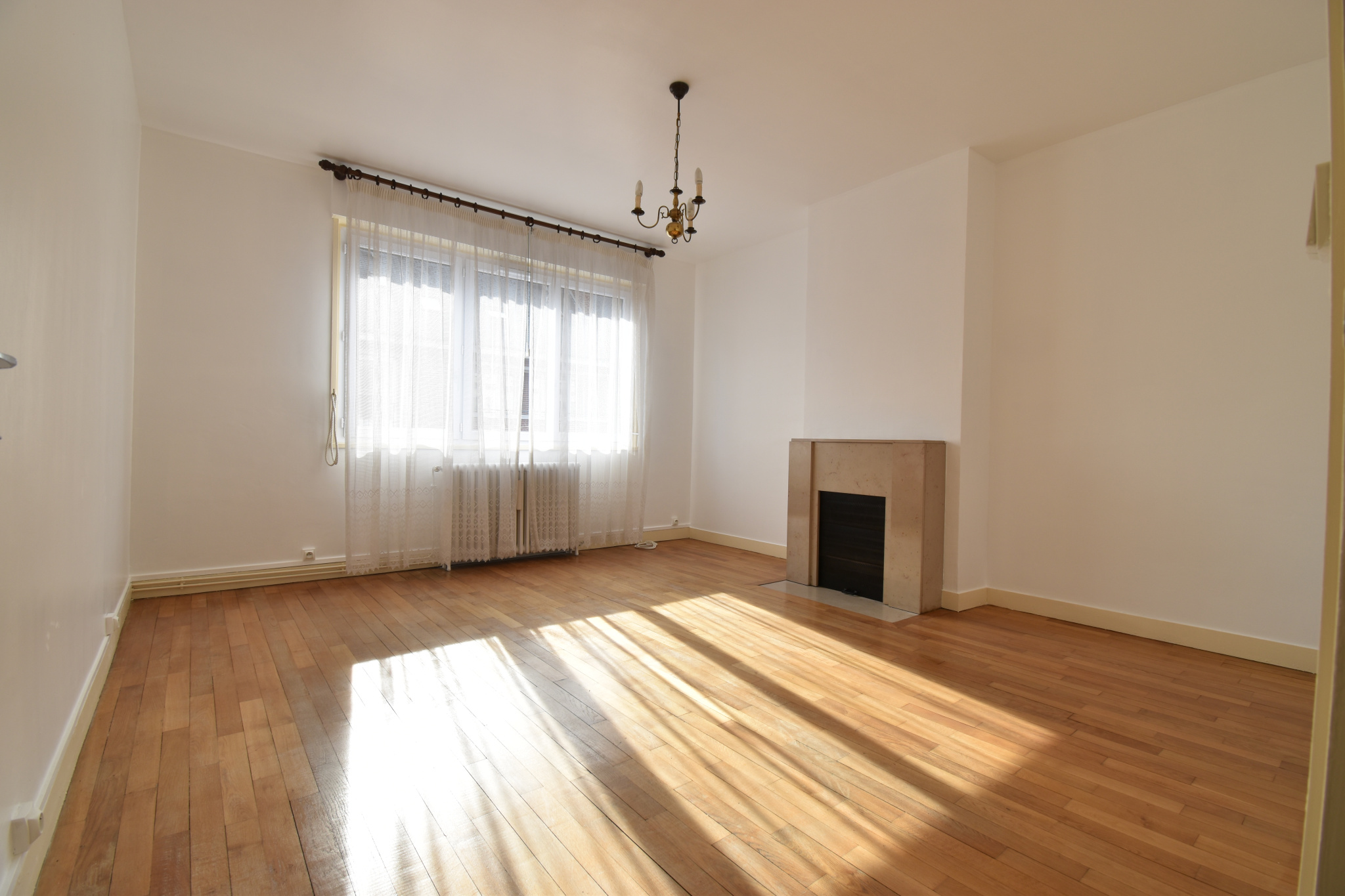 Immo80 – L'immobilier à Amiens et dans la Somme-AMIENS CENTRE VILLE : GRAND APPART F2