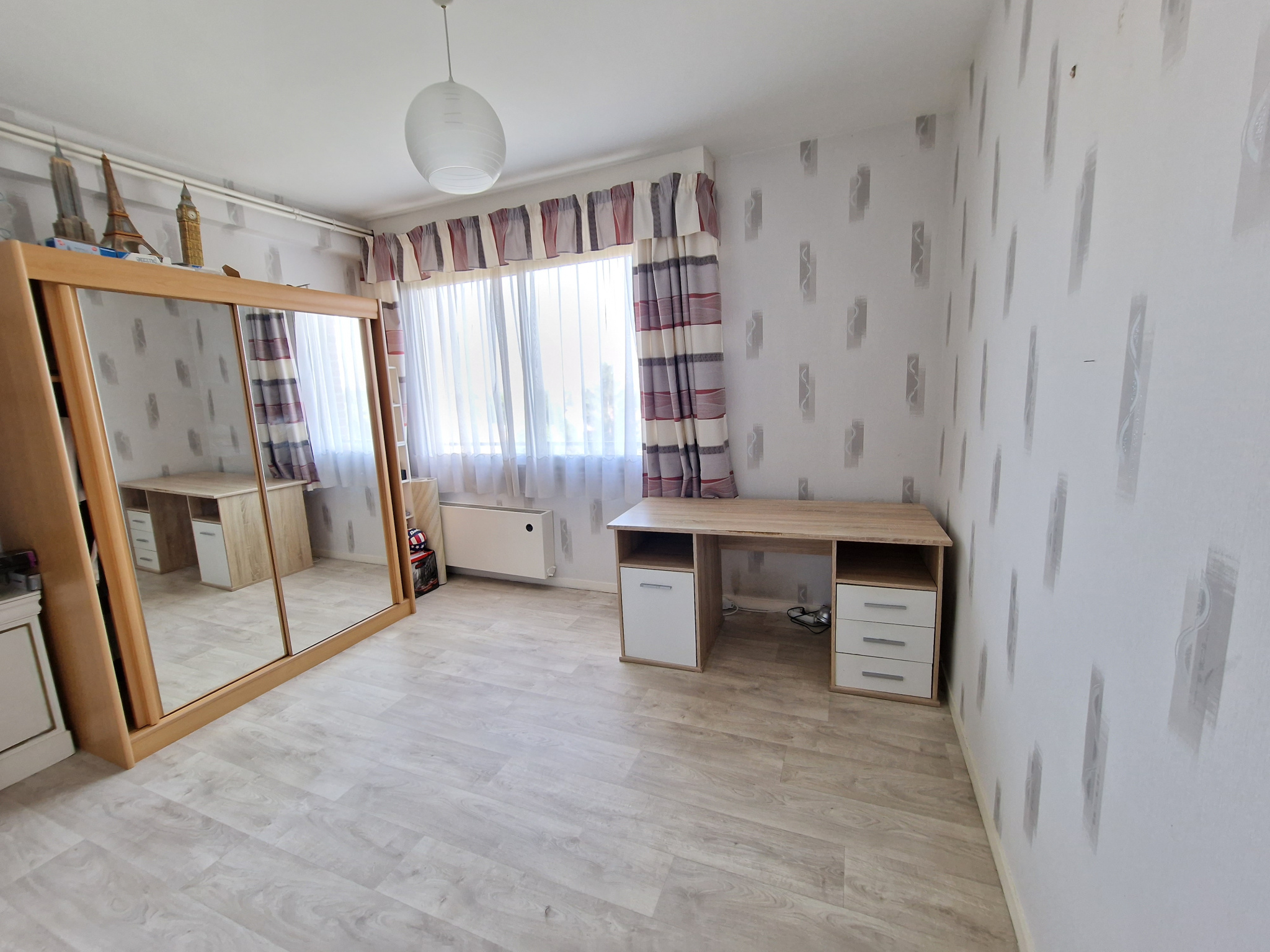 Immo80 – L'immobilier à Amiens et dans la Somme-AMIENS ST PIERRE  – Parc René Coty : APPARTEMENT T4 EN TRES BON ETAT