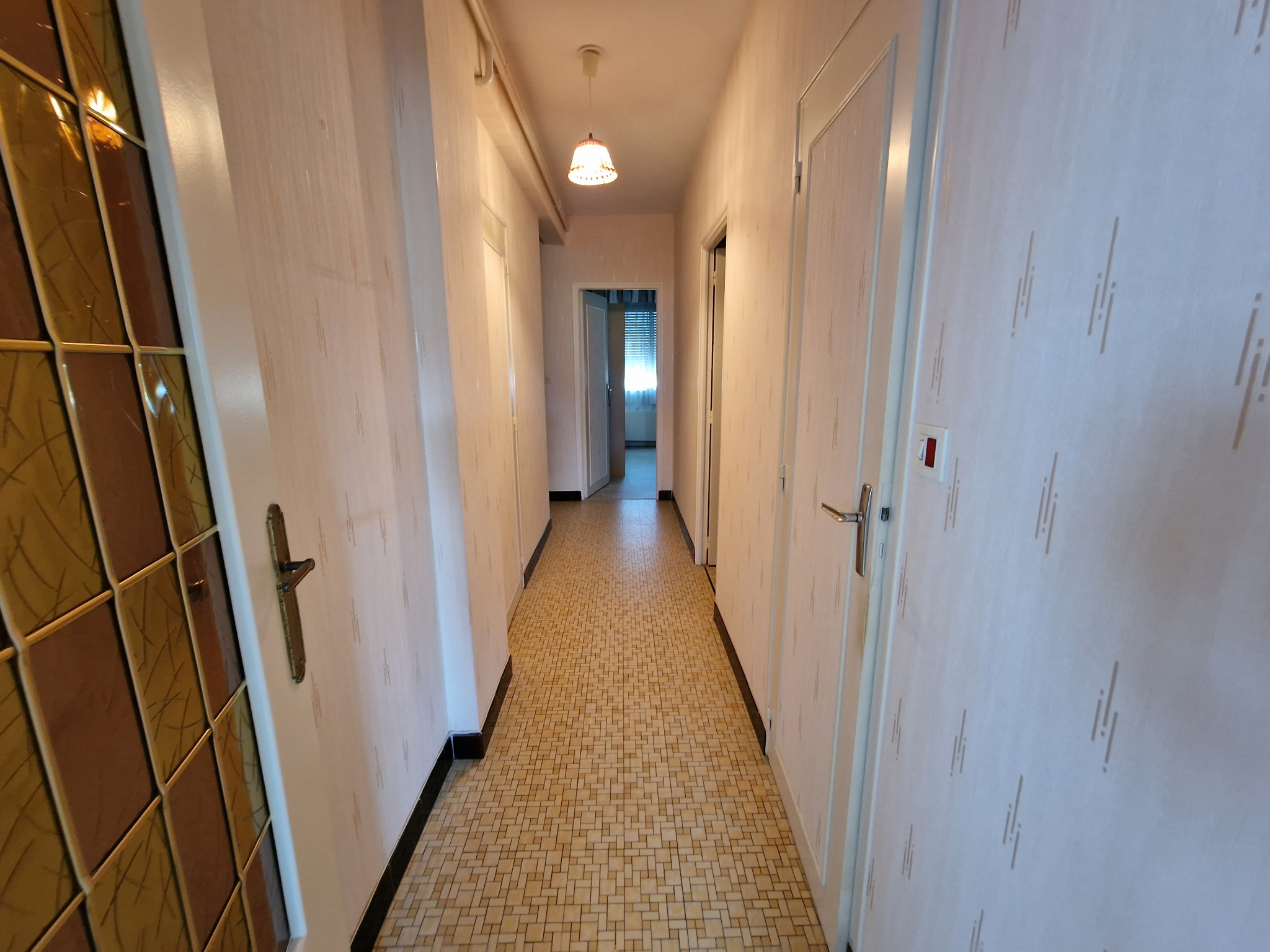 Immo80 – L'immobilier à Amiens et dans la Somme-AMIENS ST PIERRE  – Parc René Coty : APPARTEMENT T4 EN TRES BON ETAT
