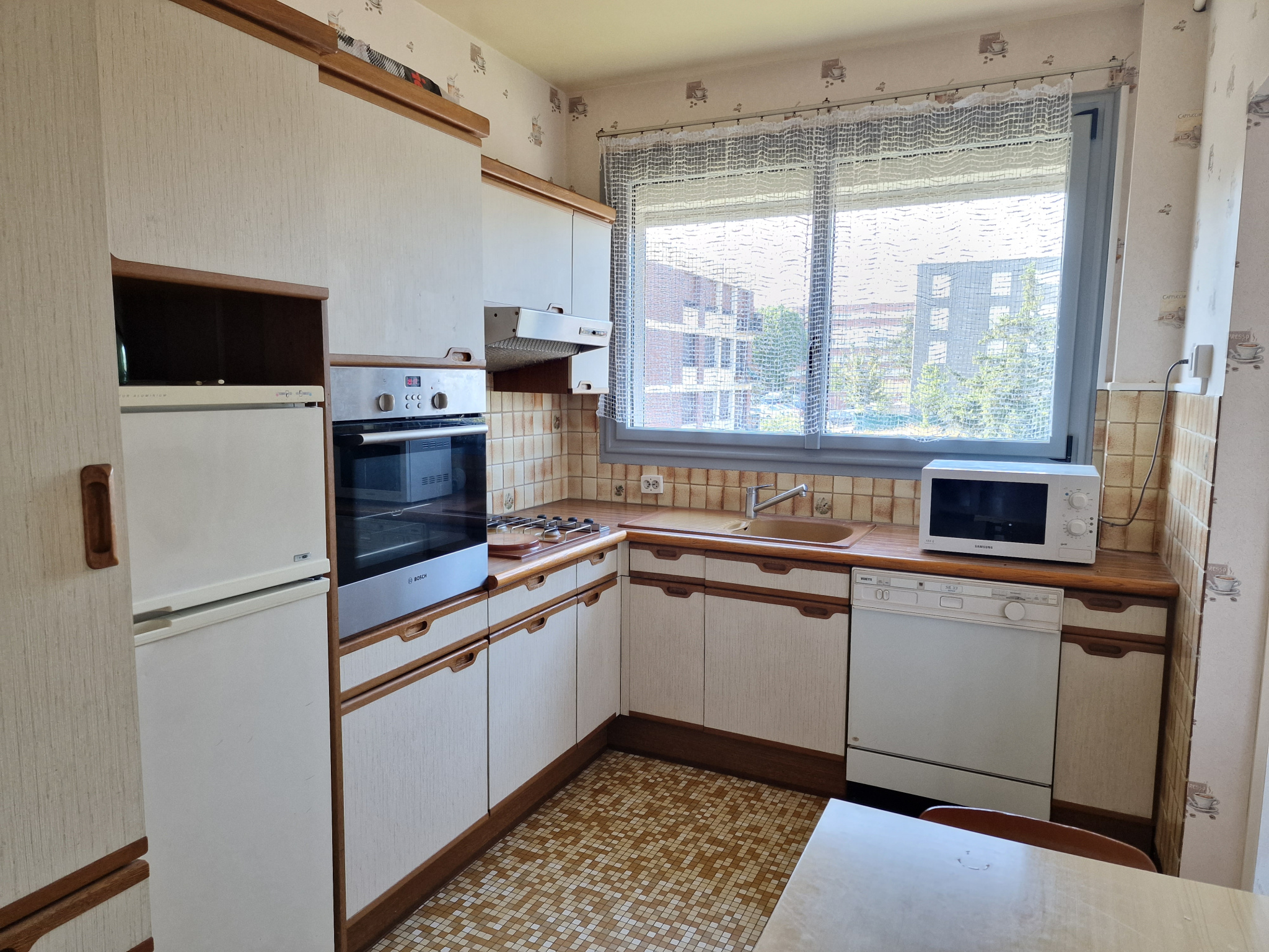 Immo80 – L'immobilier à Amiens et dans la Somme-AMIENS ST PIERRE  – Parc René Coty : APPARTEMENT T4 EN TRES BON ETAT