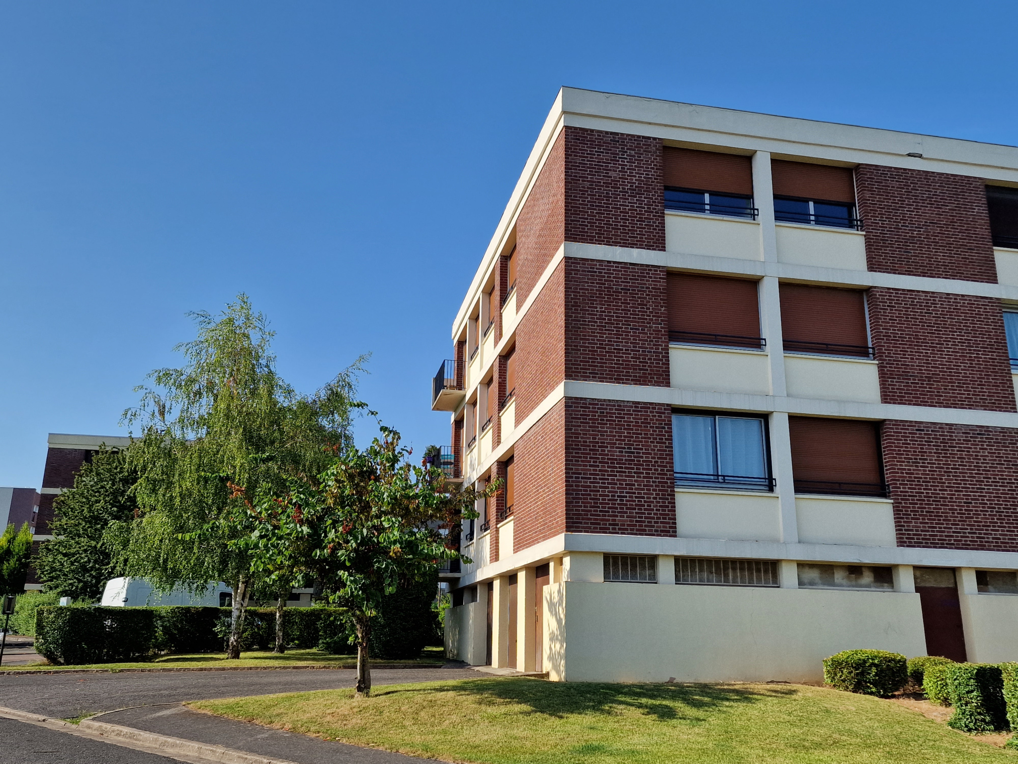 Immo80 – L'immobilier à Amiens et dans la Somme-AMIENS ST PIERRE  – Parc René Coty : APPARTEMENT T4 EN TRES BON ETAT