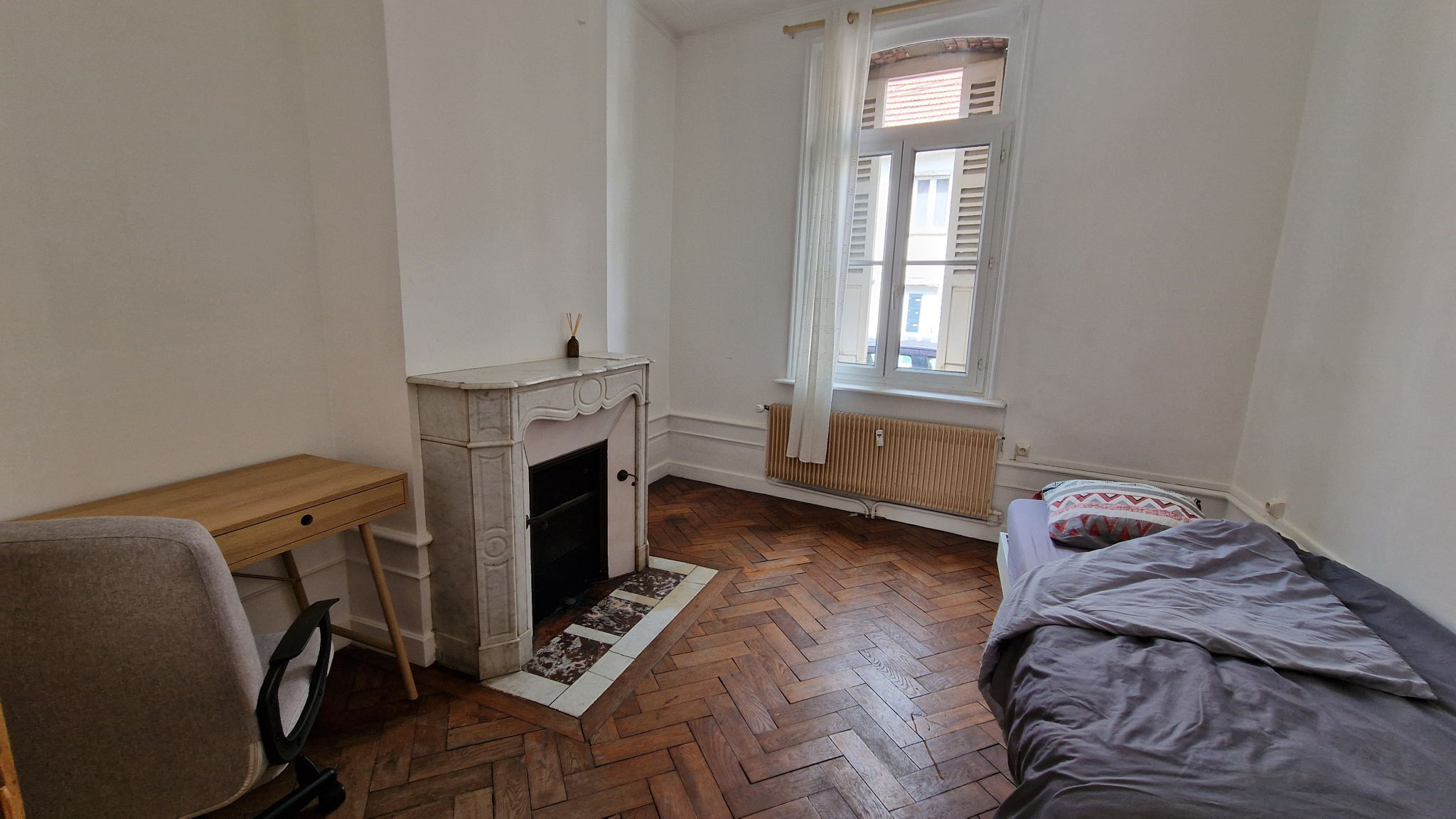 Immo80 – L'immobilier à Amiens et dans la Somme-QUARTIER SAINT PIERRE : APPARTEMENT T2 MEUBLE AVEC TERRASSE