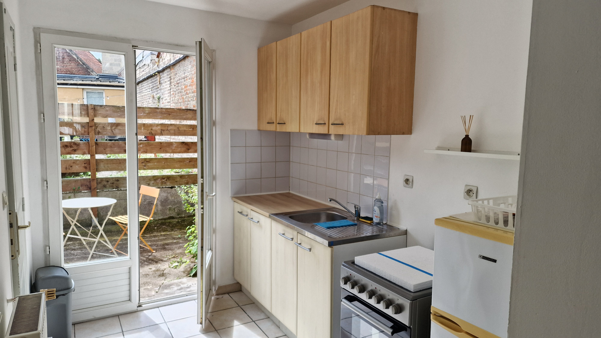 Immo80 – L'immobilier à Amiens et dans la Somme-QUARTIER SAINT PIERRE : APPARTEMENT T2 MEUBLE AVEC TERRASSE