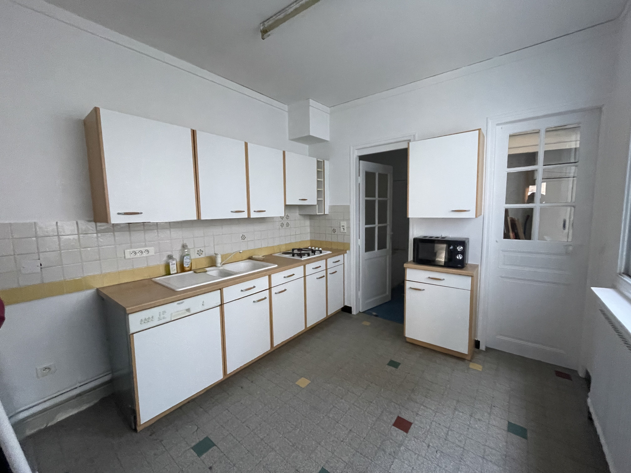 Immo80 – L'immobilier à Amiens et dans la Somme-AMIENS – bas de Saint Pierre : BELLE MAISON AMIENOISE de 130 m2 avec cour