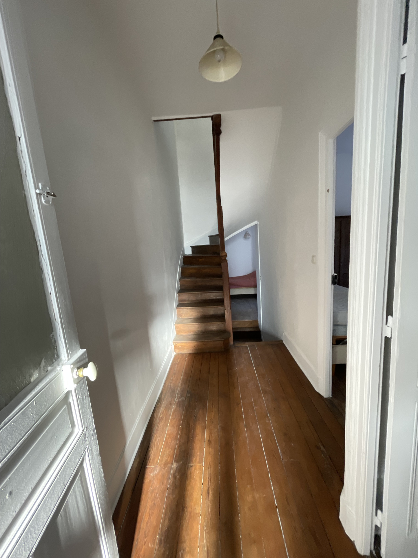 Immo80 – L'immobilier à Amiens et dans la Somme-AMIENS – bas de Saint Pierre : BELLE MAISON AMIENOISE de 130 m2 avec cour