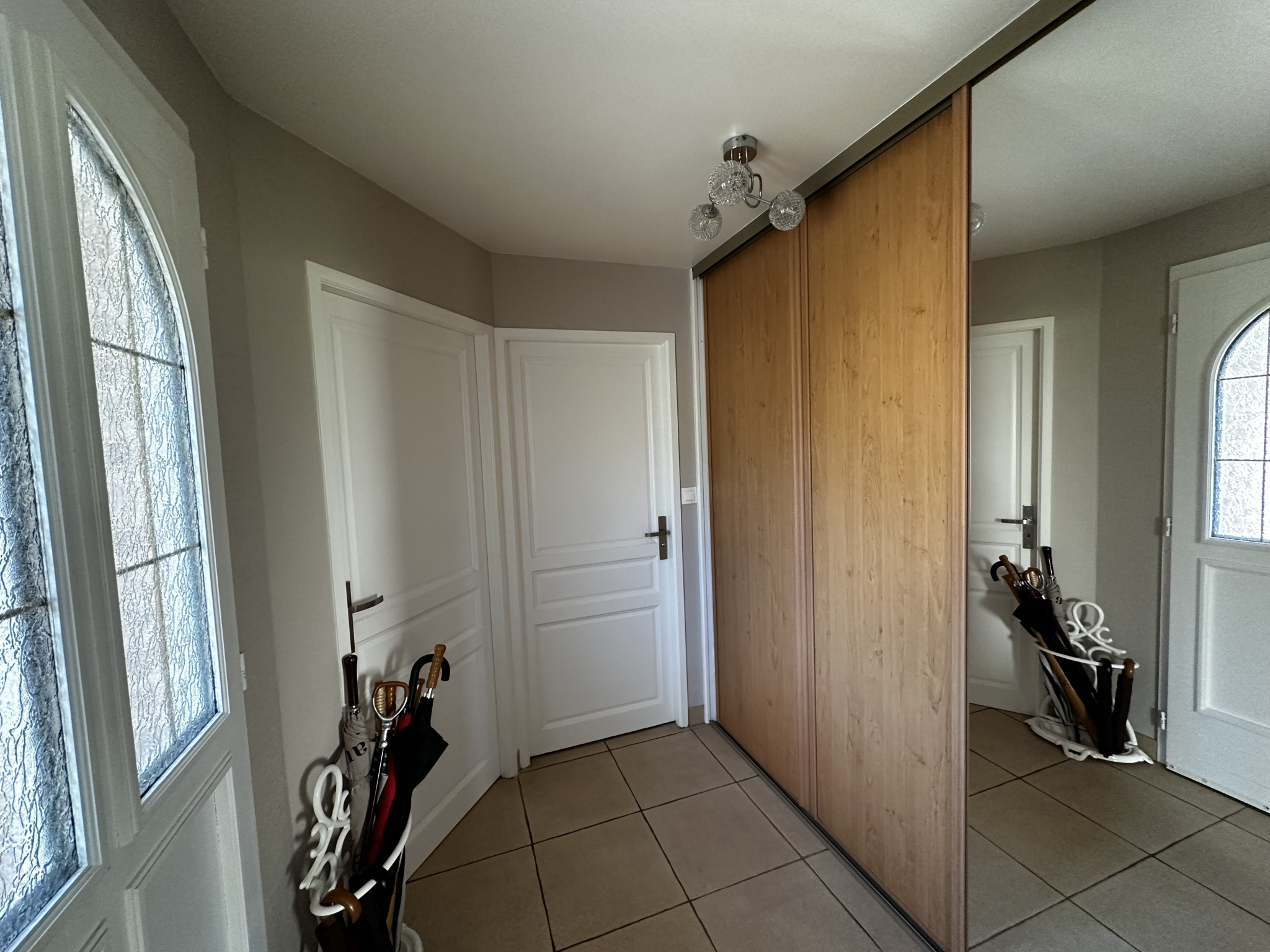 Immo80 – L'immobilier à Amiens et dans la Somme-BOVES : SUPERBE PAVILLON INDIVIDUEL AVEC GARAGE ET JARDIN