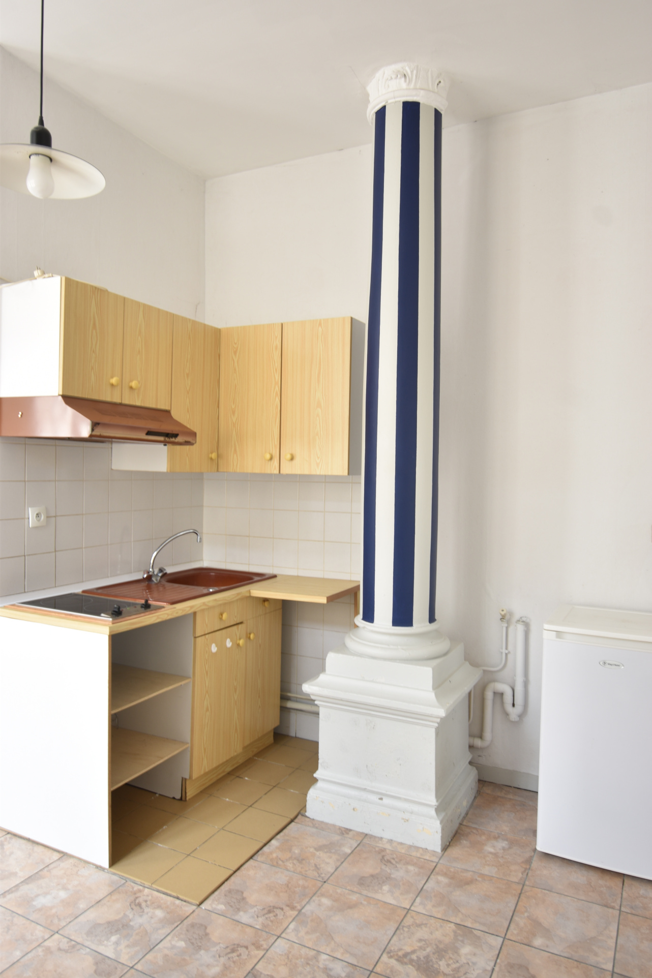 Immo80 – L'immobilier à Amiens et dans la Somme-AMIENS RUE PORION : APPARTEMENT T1 dans COUR