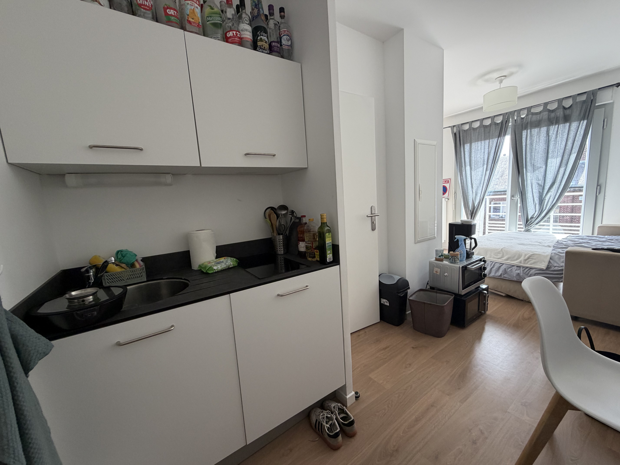 Immo80 – L'immobilier à Amiens et dans la Somme-AMIENS ST LEU – rue Fernel : BEAU STUDIO idéal étudiant(e) avec balcon de 3.40 m2