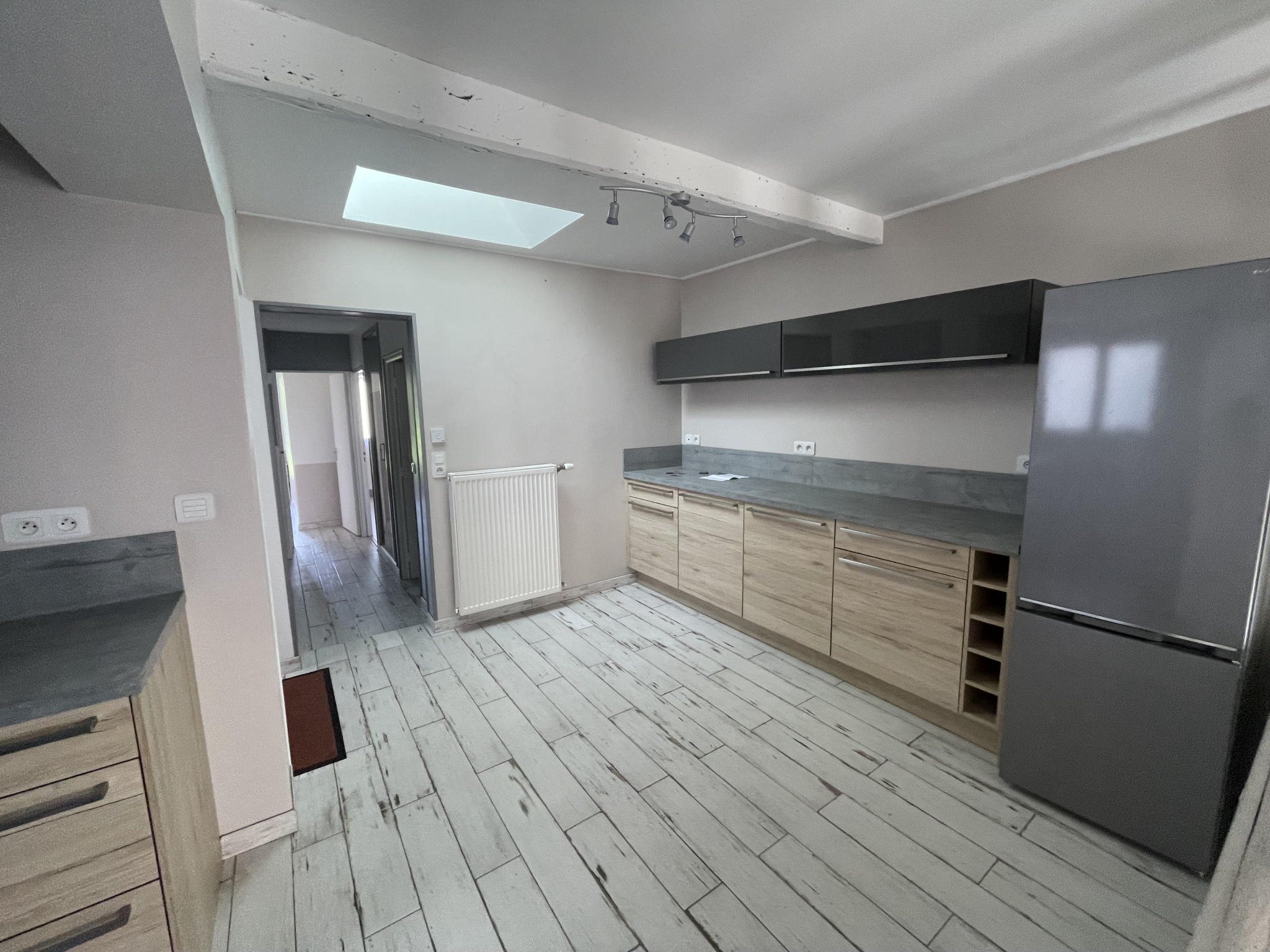 Immo80 – L'immobilier à Amiens et dans la Somme-EN EXCLUSIVITE sur la comune de VIGNACOURT : jolie maison de village T5 en EXCELLENT ETAT