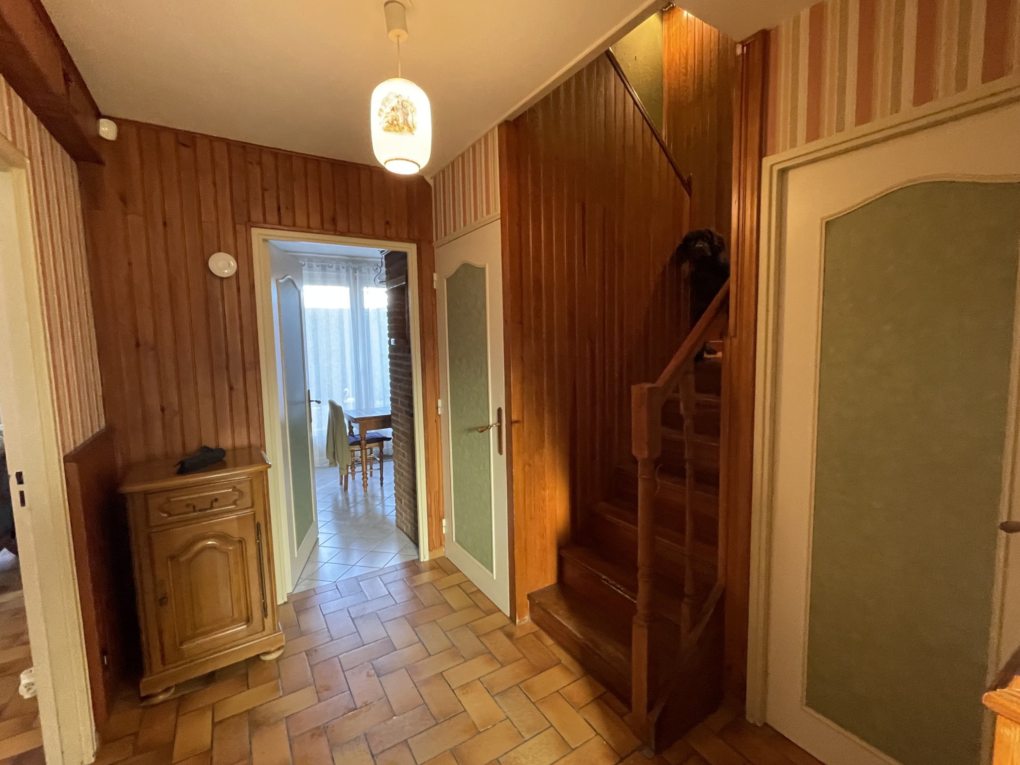 Immo80 – L'immobilier à Amiens et dans la Somme-AMIENS SUD QUARTIER QUEBEC : PAVILLON T4 TYPE CHALENDON avec garage et jardin