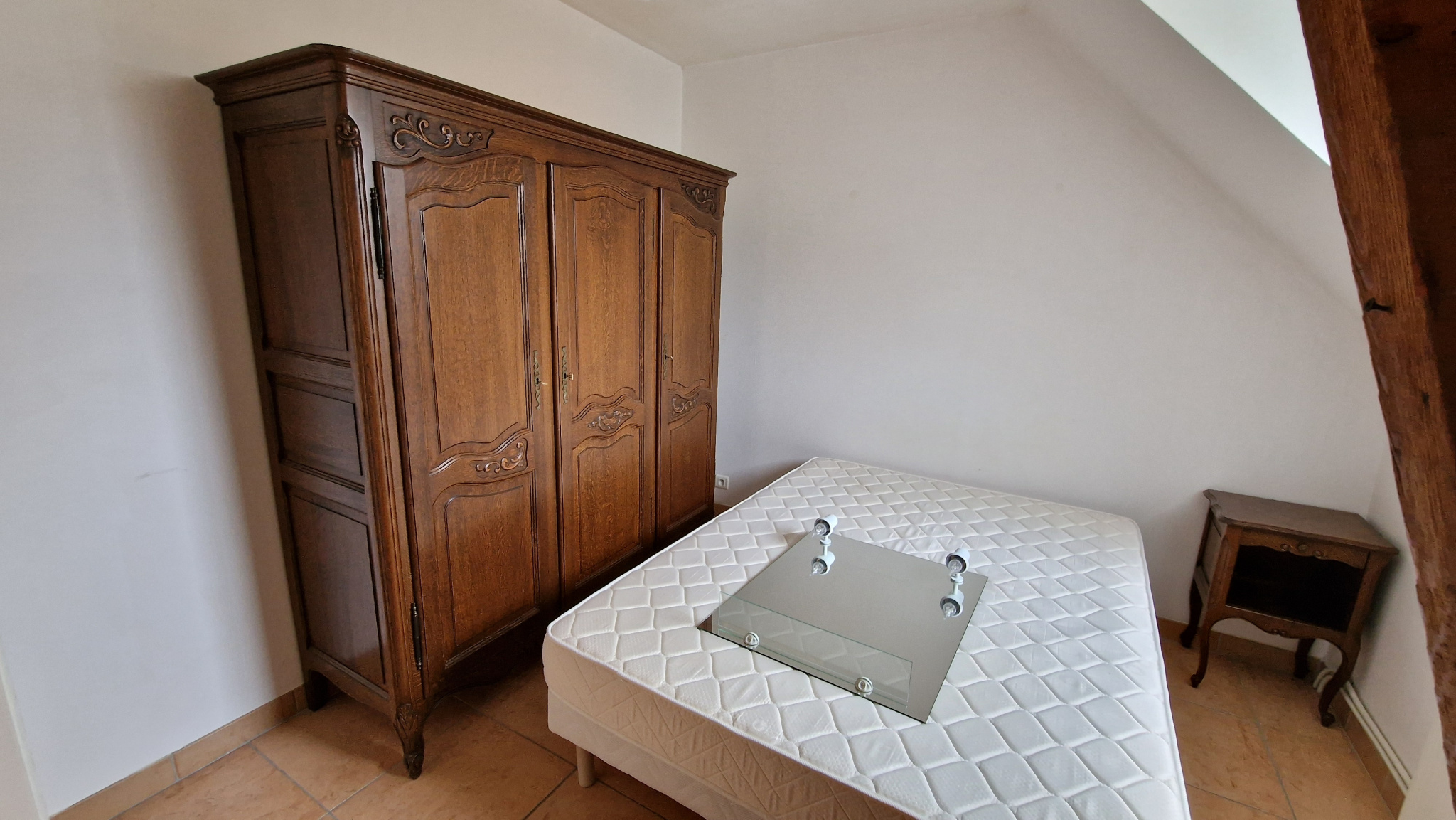 Immo80 – L'immobilier à Amiens et dans la Somme-MAISON MEUBLEE 4 PIECES AVEC JARDIN ET GARAGE